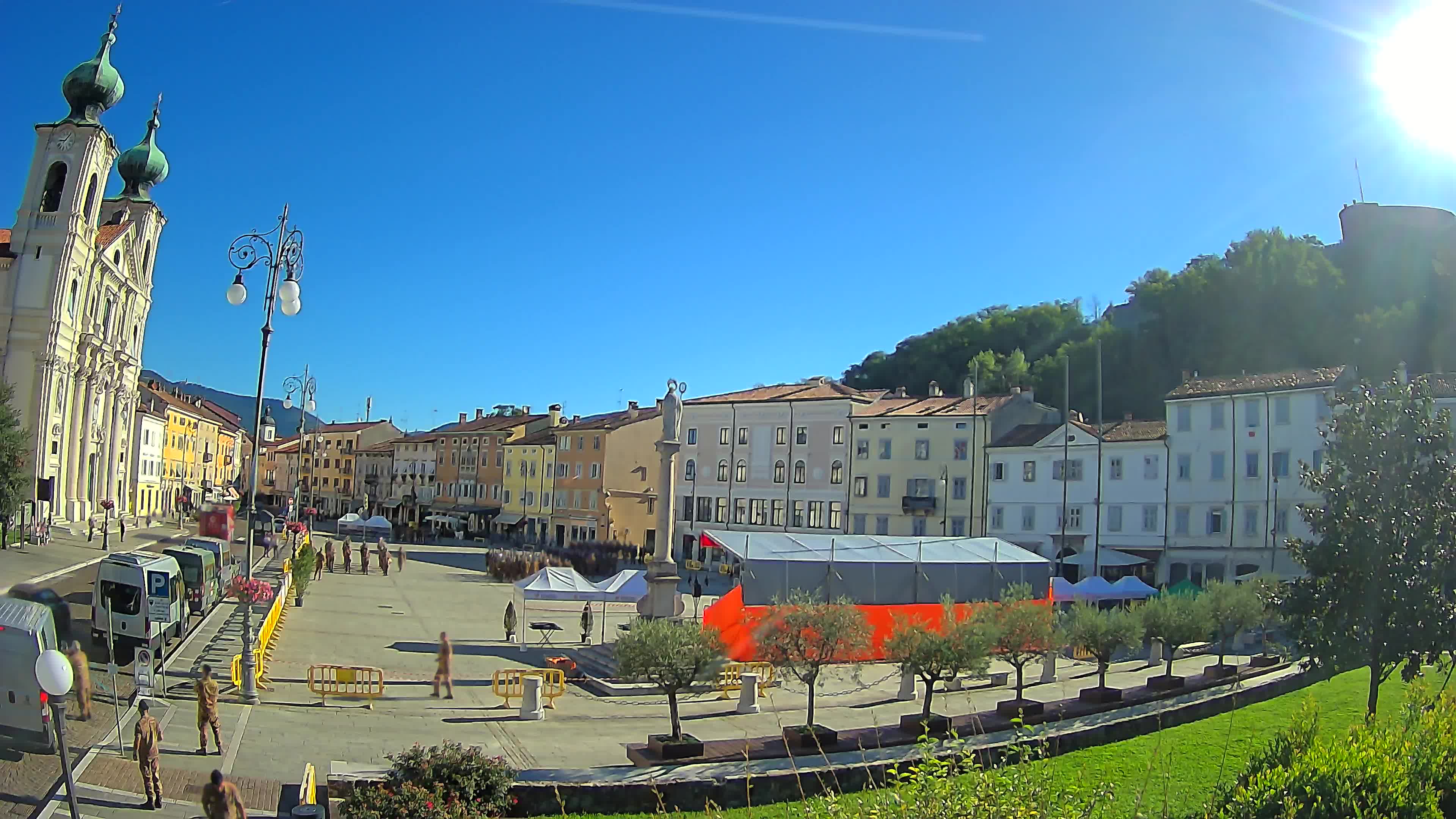 Gorizia – Plaza Vittoria – iglesia de San Pedro. Ignacio