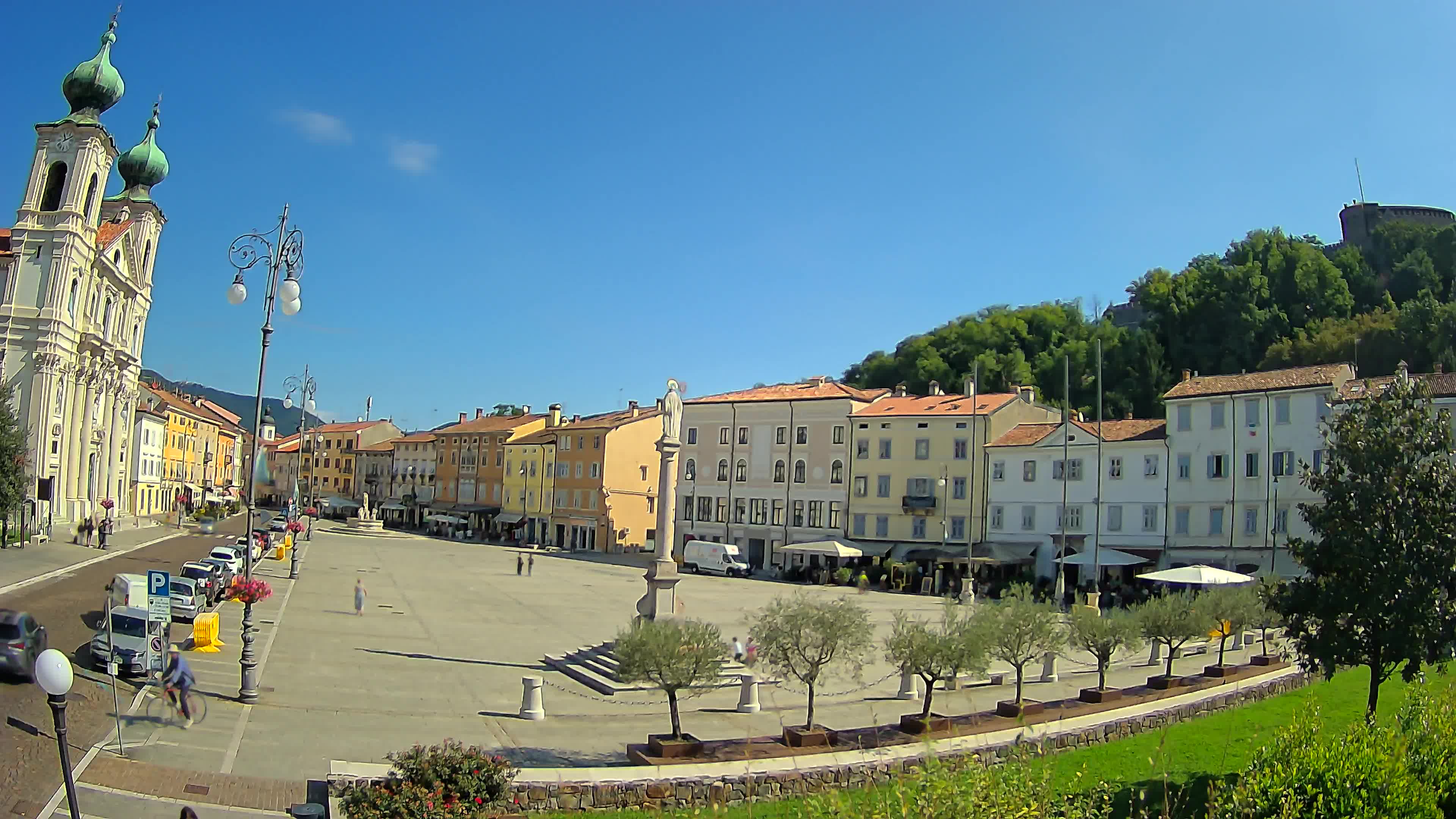 Webcam Gorizia Vittoria square – Church of st. Ignazio