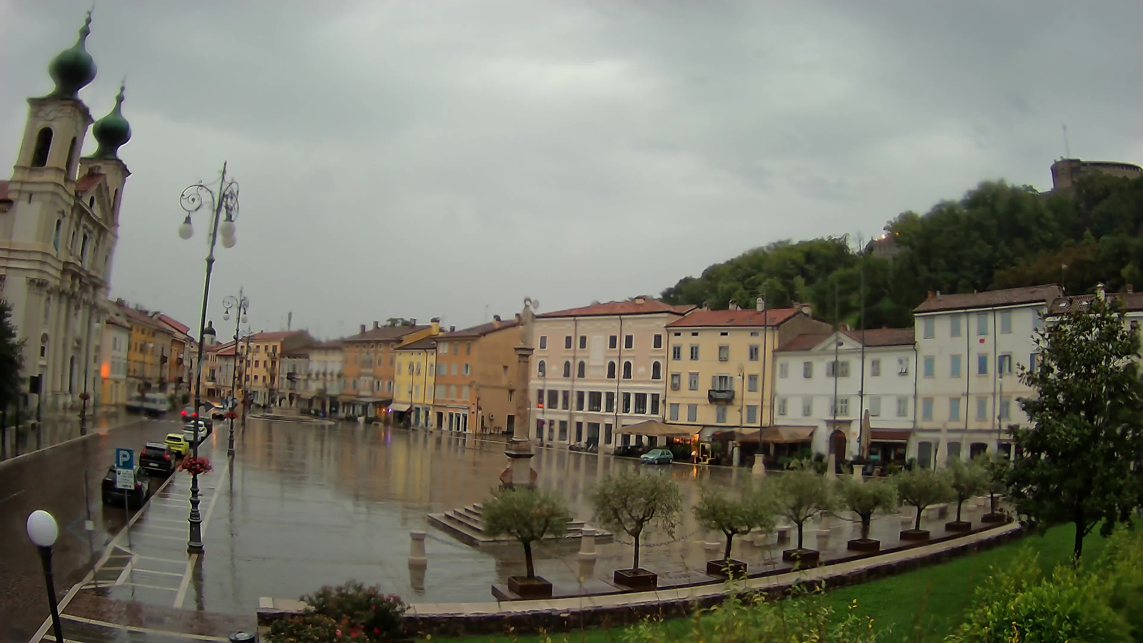 Webcam Gorizia Vittoria square – Church of st. Ignazio