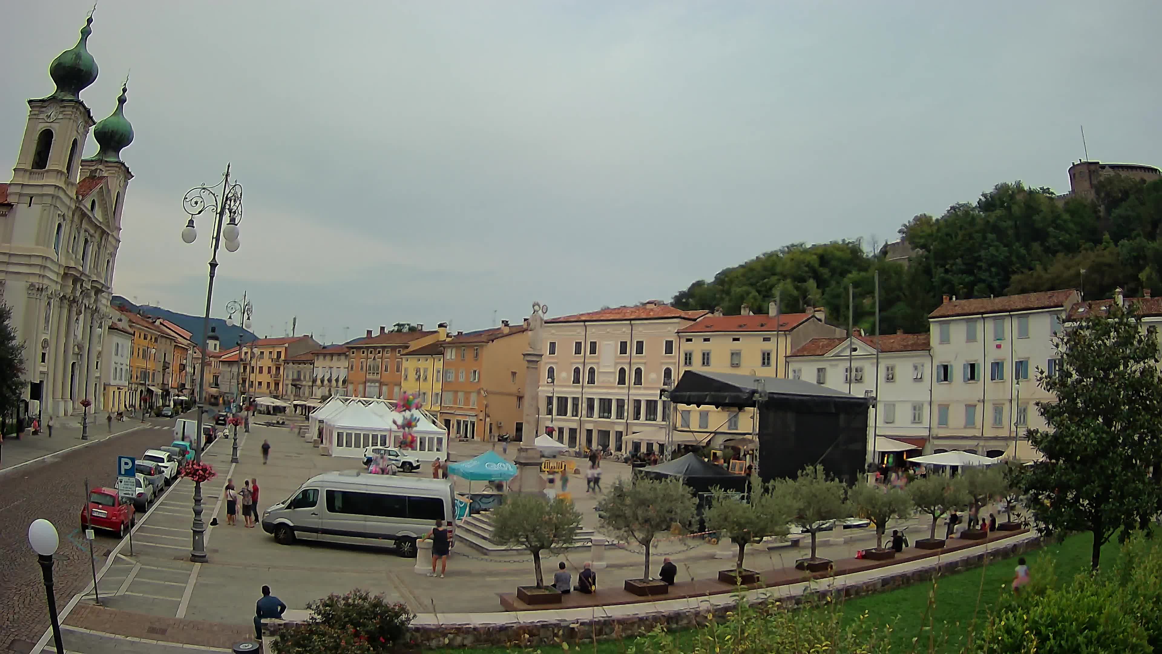 Webcam Gorizia Vittoria square – Church of st. Ignazio