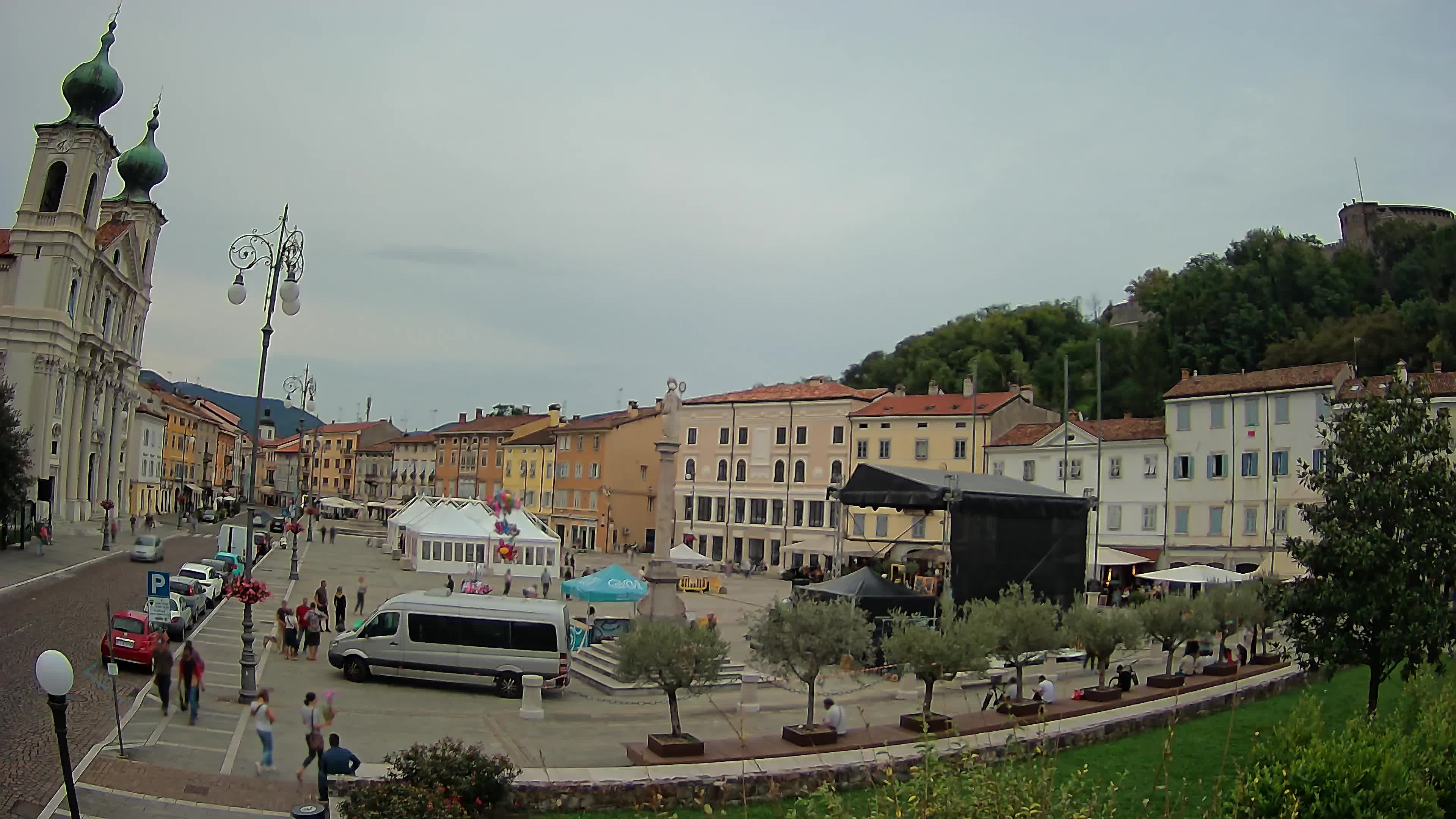 Gorizia – Place Vittoria – église st. Ignazio