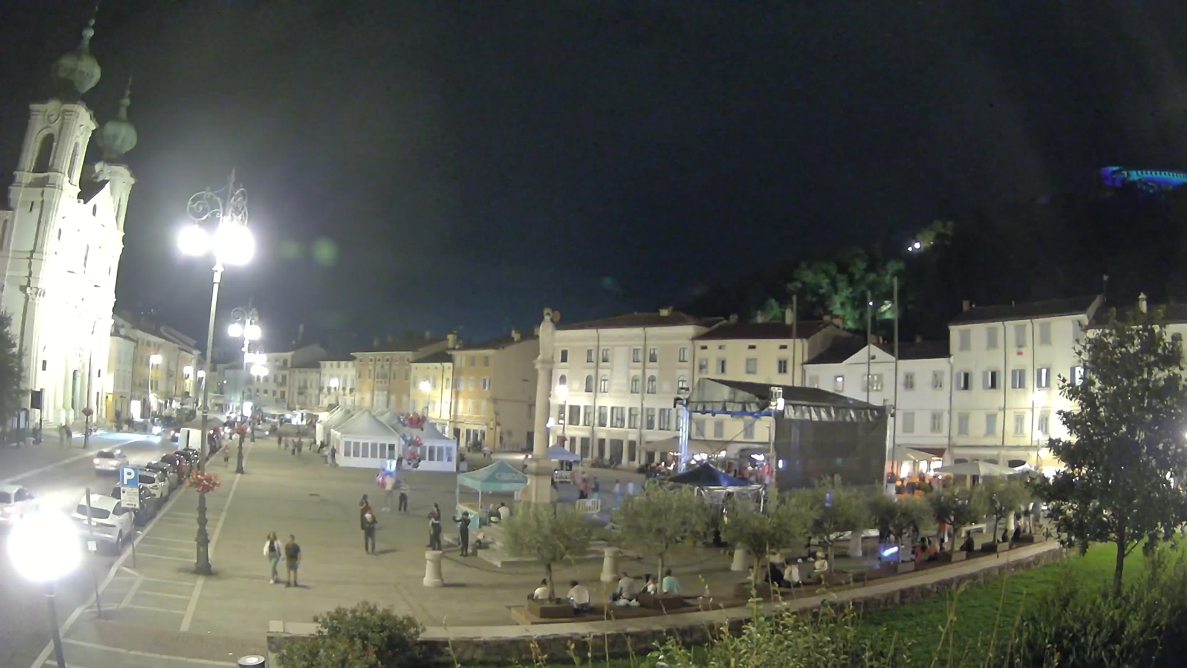 Gorizia Piazza della Vittoria e chiesa di S. Ignazio