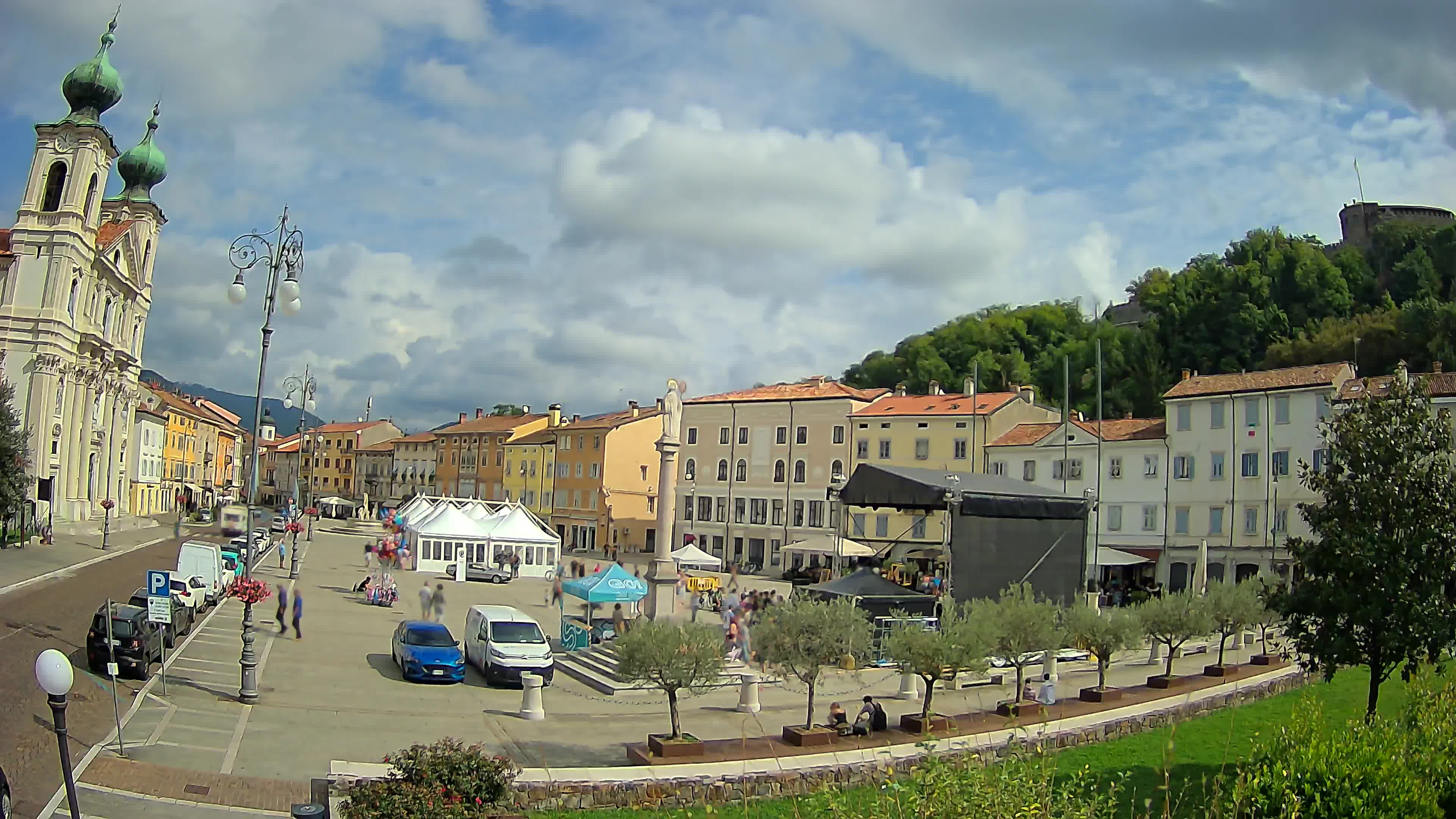 Webcam Gorizia Vittoria square – Church of st. Ignazio