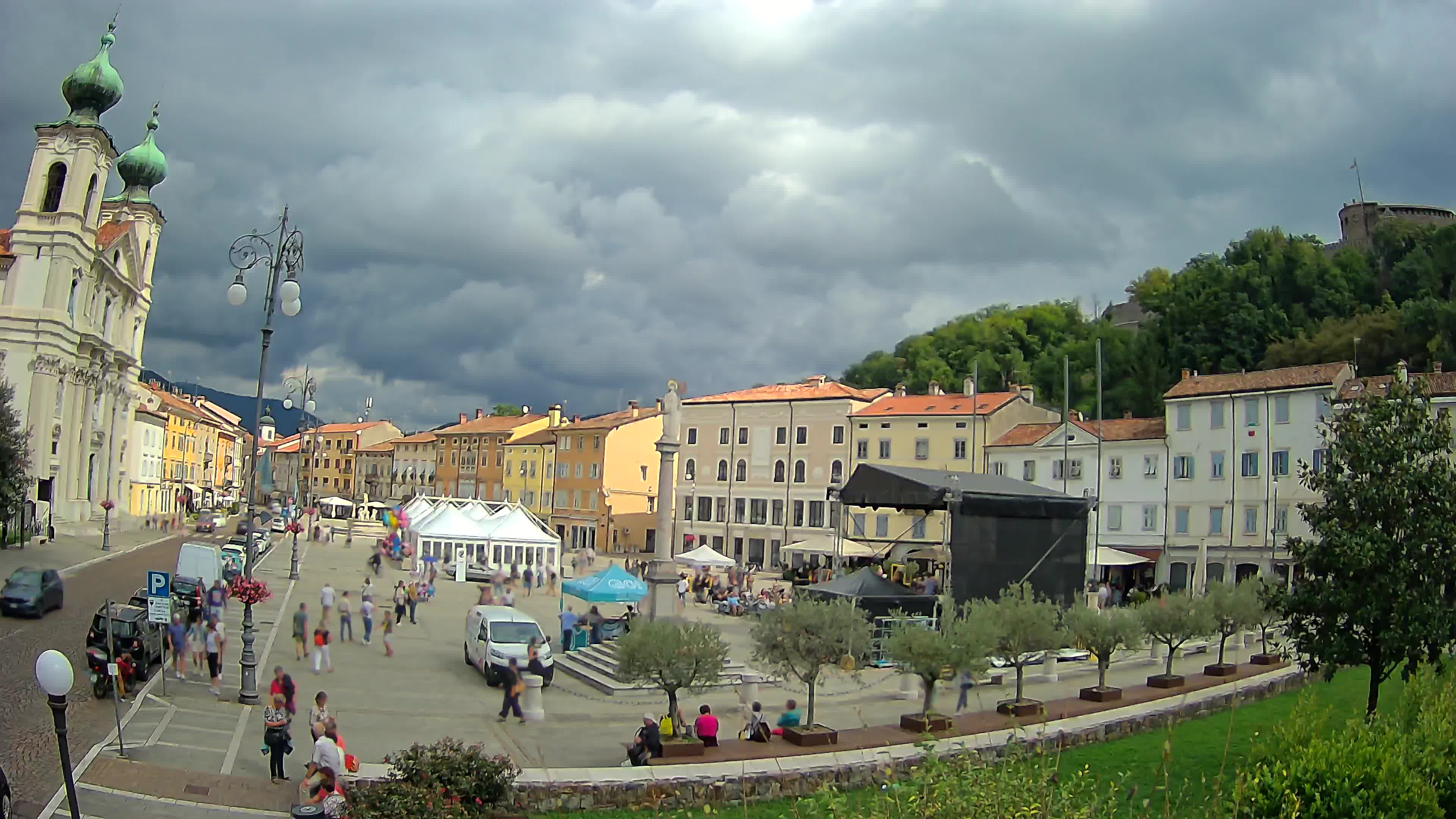 Gorizia – Place Vittoria – église st. Ignazio