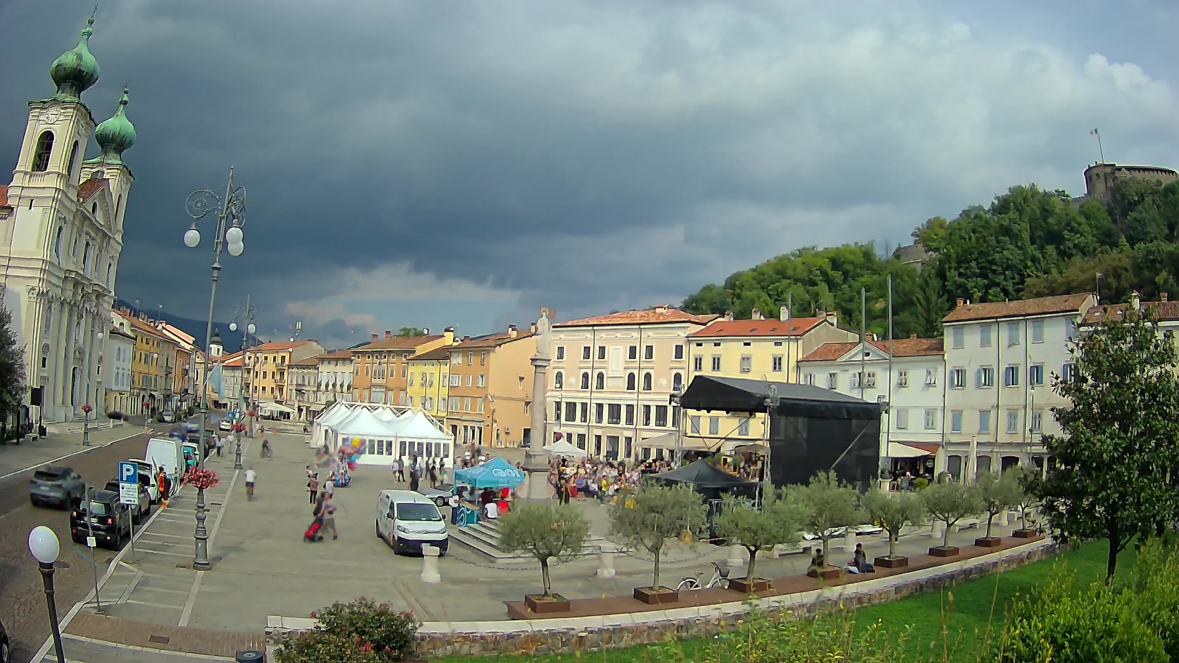 Gorizia – Place Vittoria – église st. Ignazio
