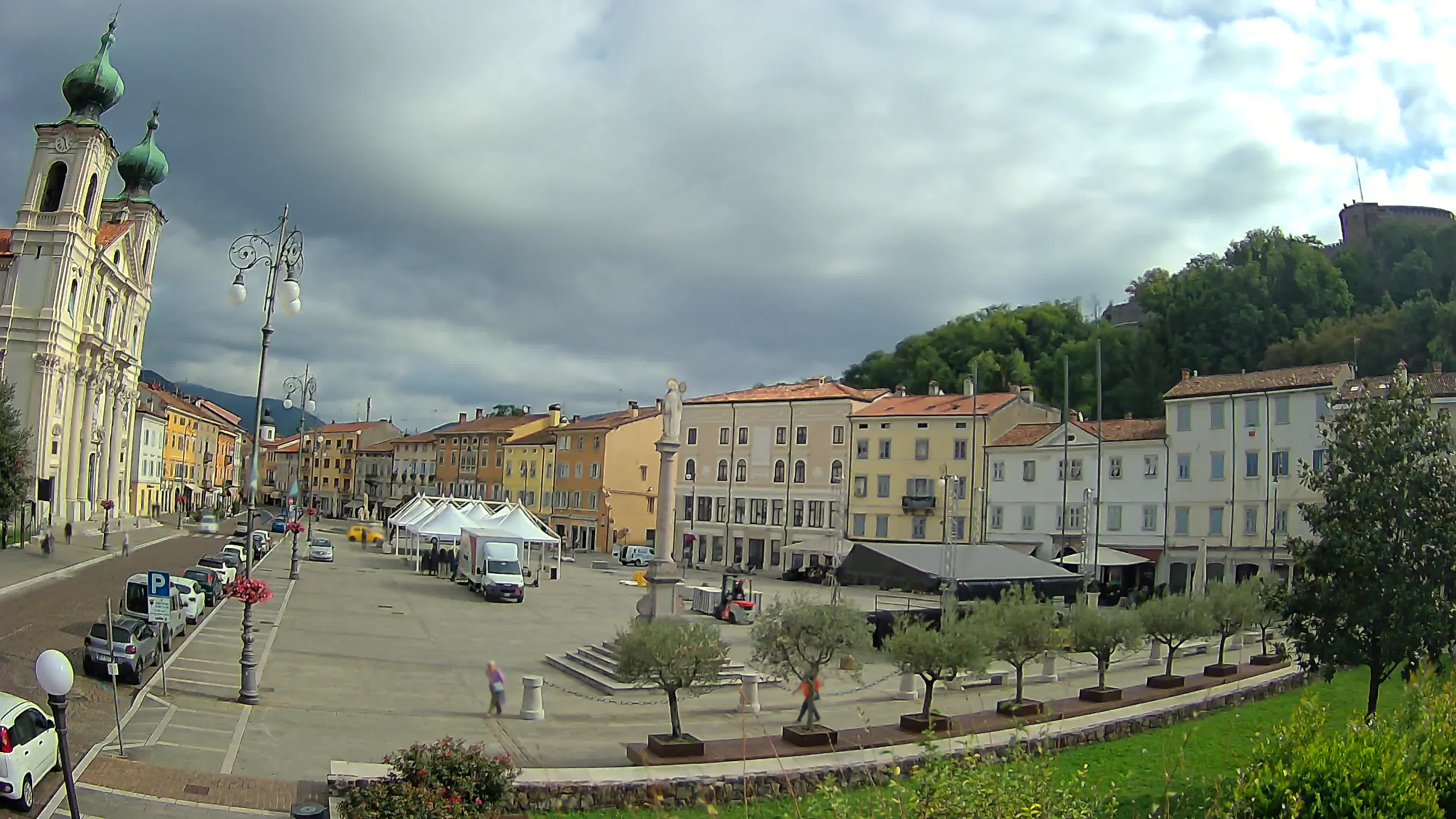Webcam Gorizia Vittoria square – Church of st. Ignazio