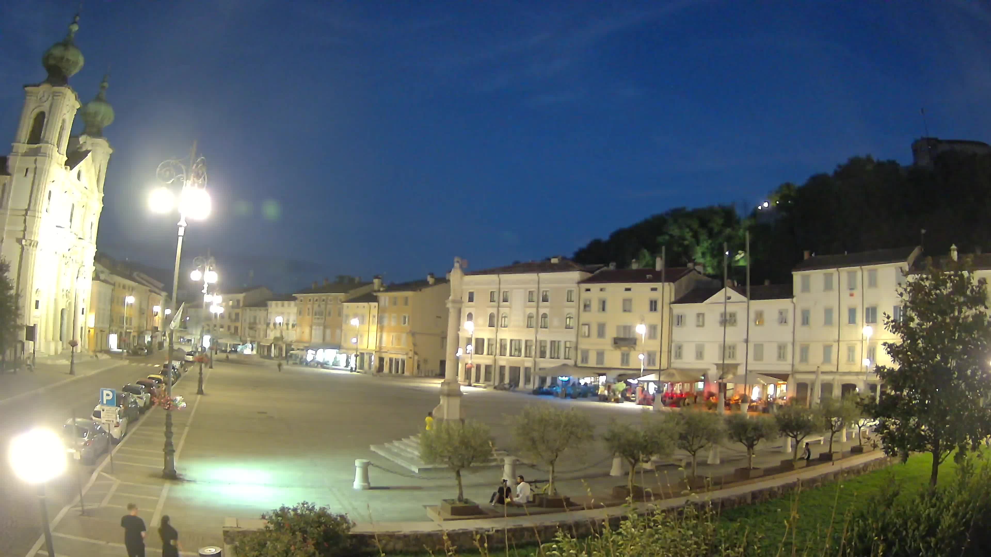 Gorizia – Plaza Vittoria – iglesia de San Pedro. Ignacio