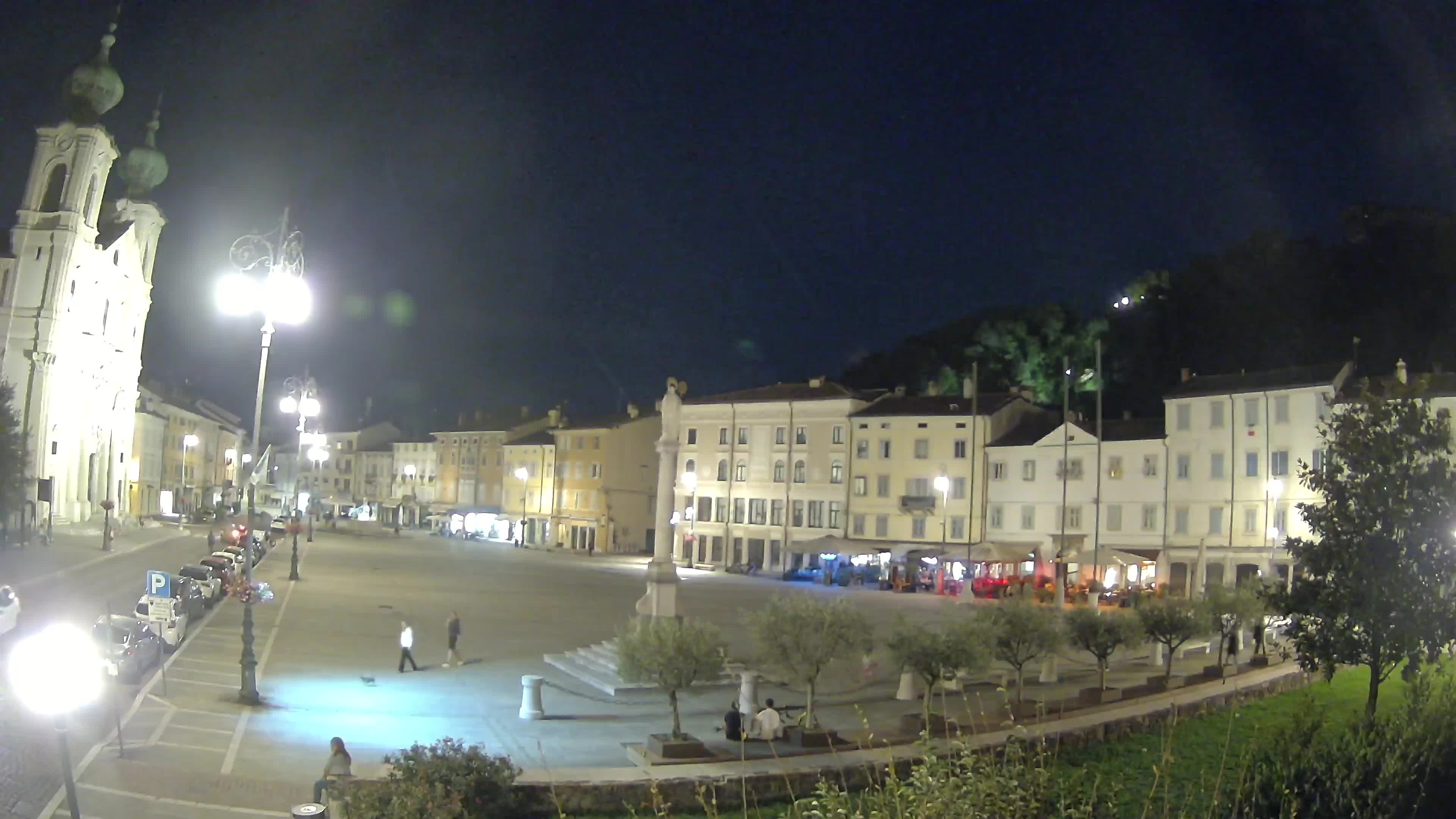 Gorizia – Plaza Vittoria – iglesia de San Pedro. Ignacio