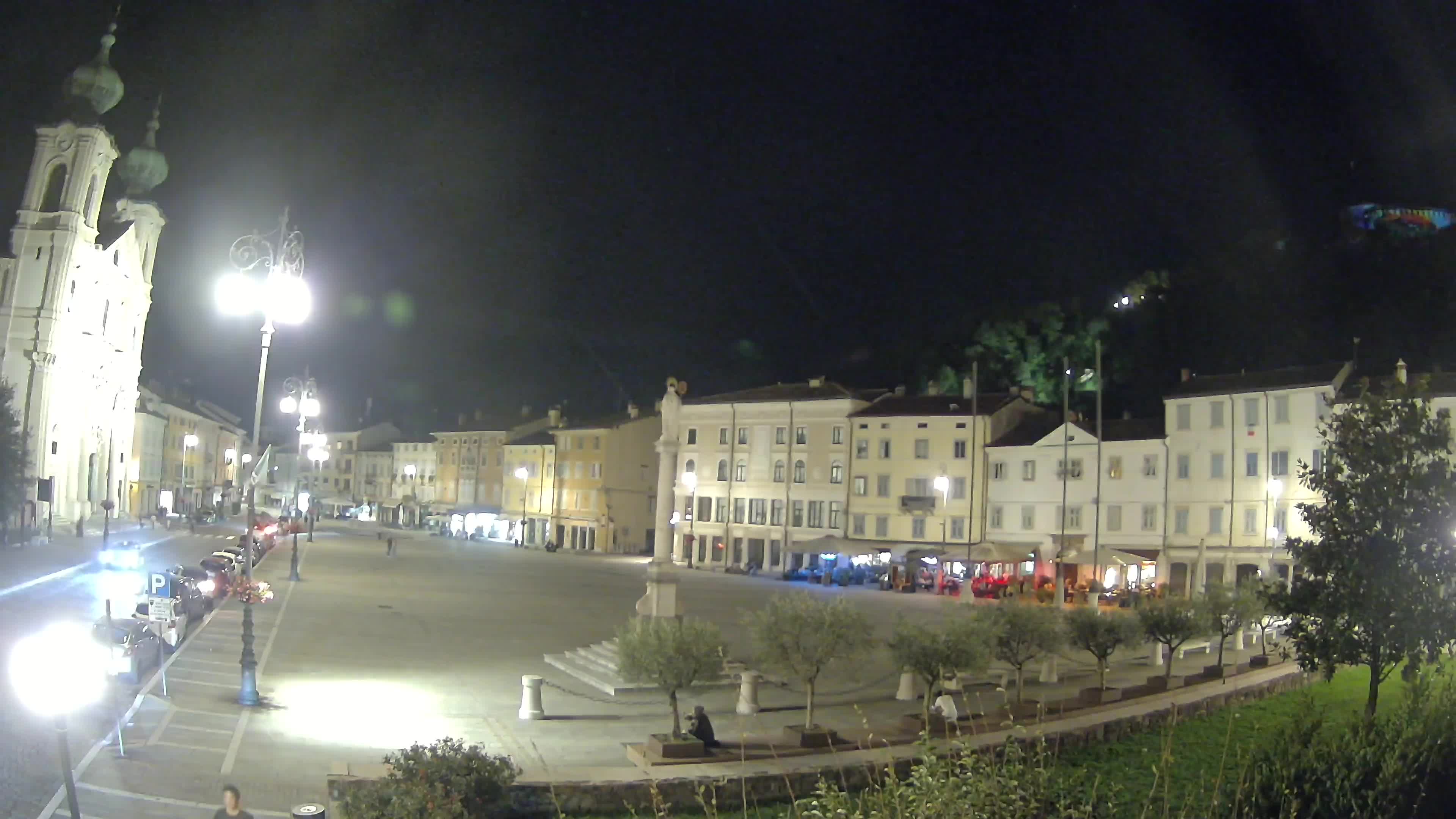 Gorizia – Plaza Vittoria – iglesia de San Pedro. Ignacio