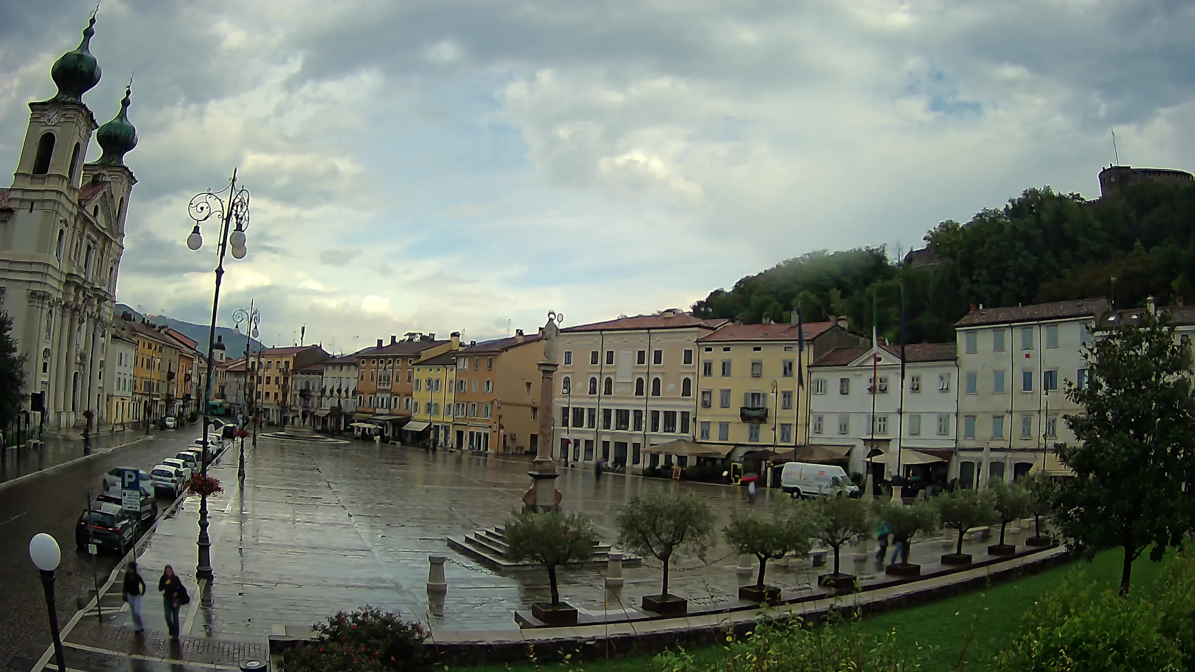 Webcam Gorizia Vittoria square – Church of st. Ignazio