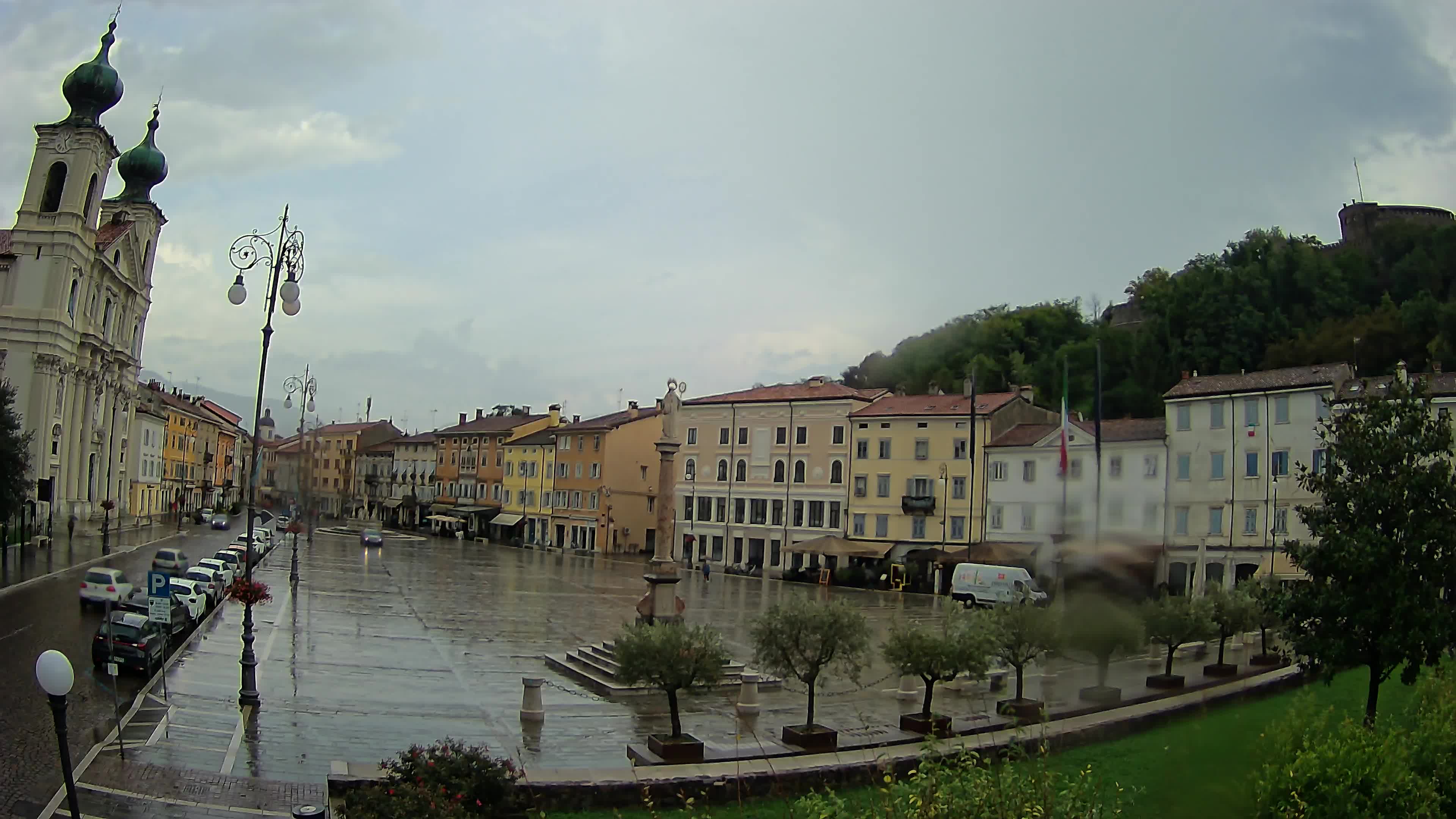 Webcam Gorizia Vittoria square – Church of st. Ignazio