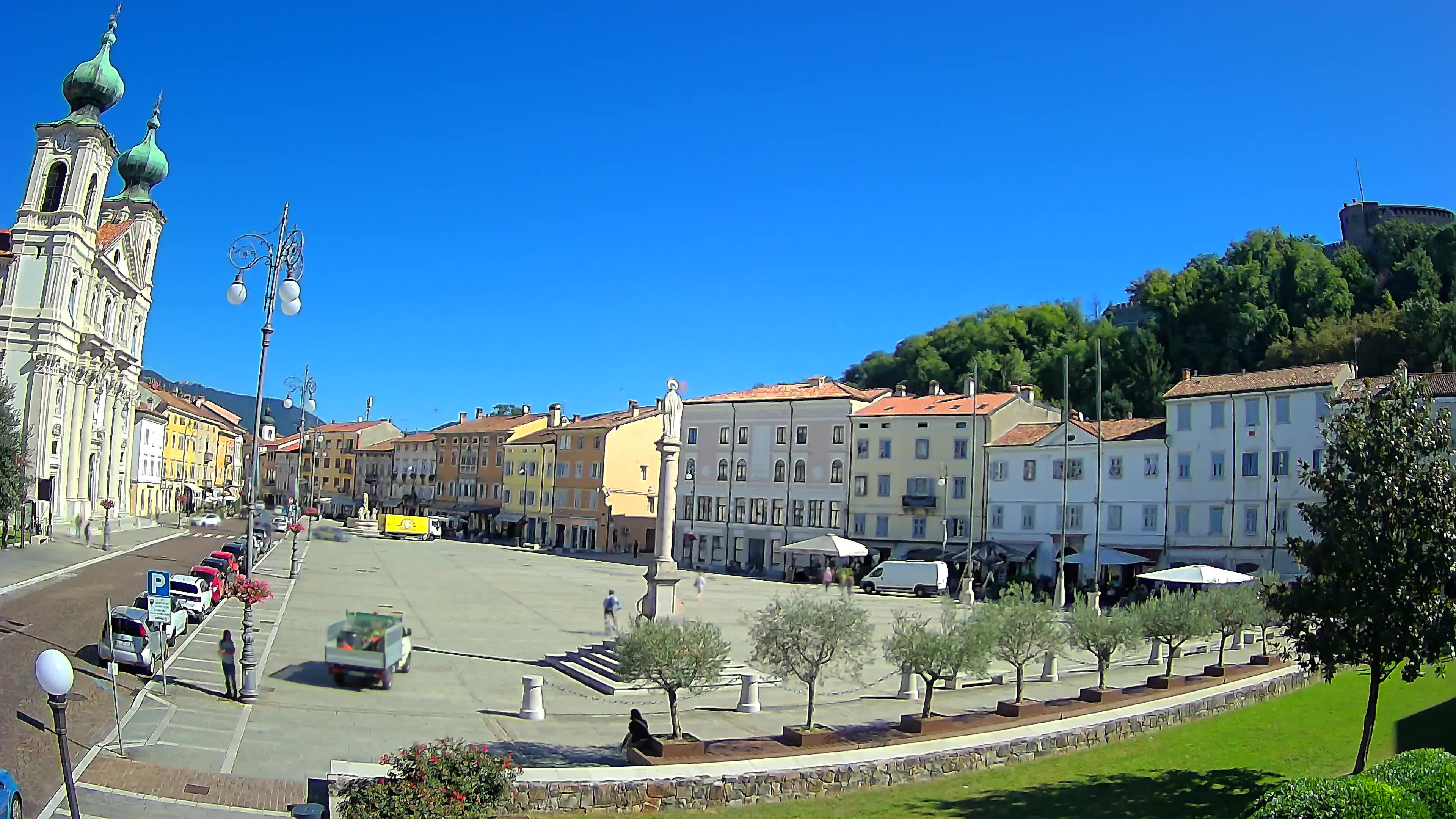 Webcam Gorizia Vittoria square – Church of st. Ignazio