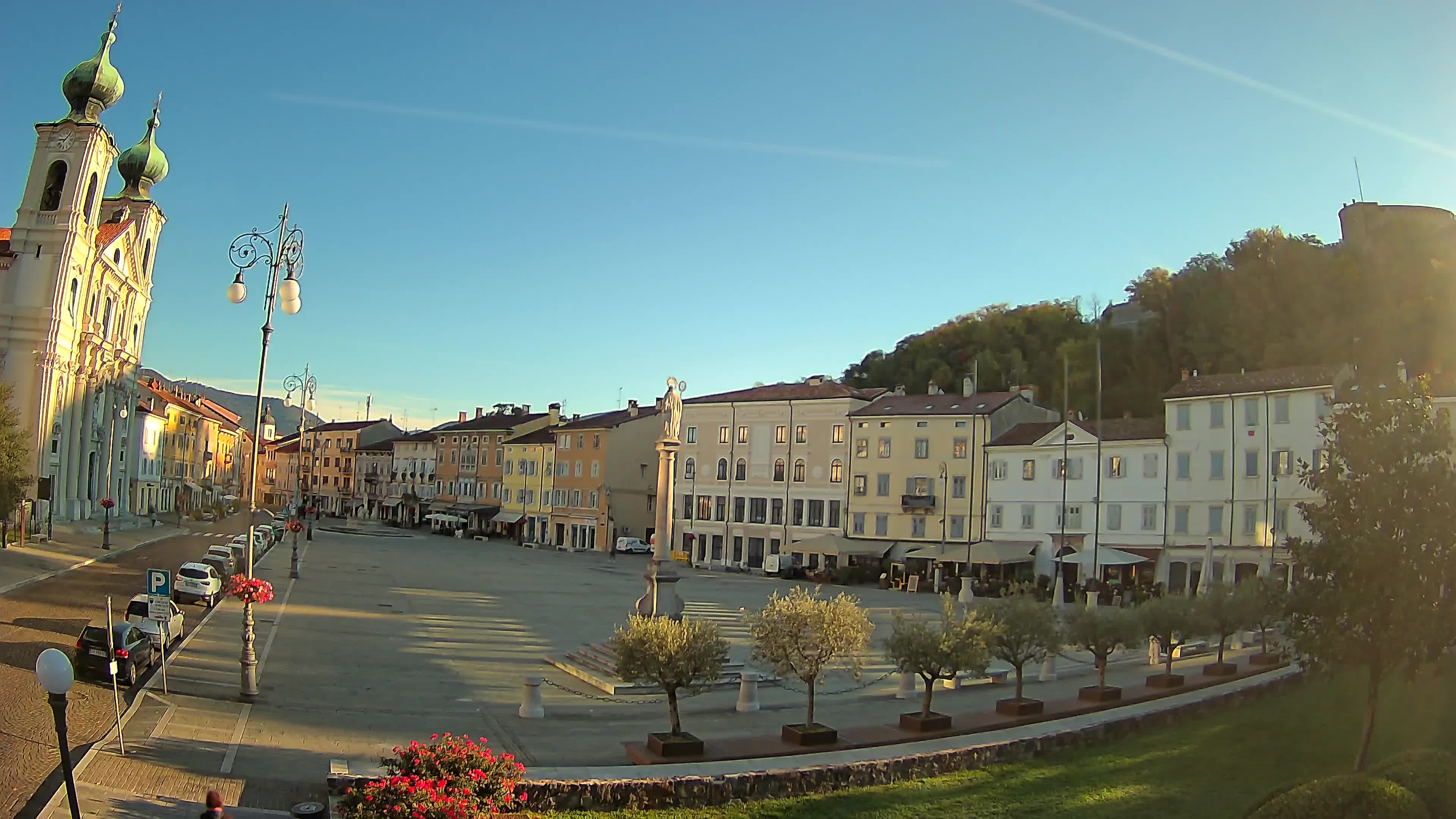 Gorizia – Plaza Vittoria – iglesia de San Pedro. Ignacio
