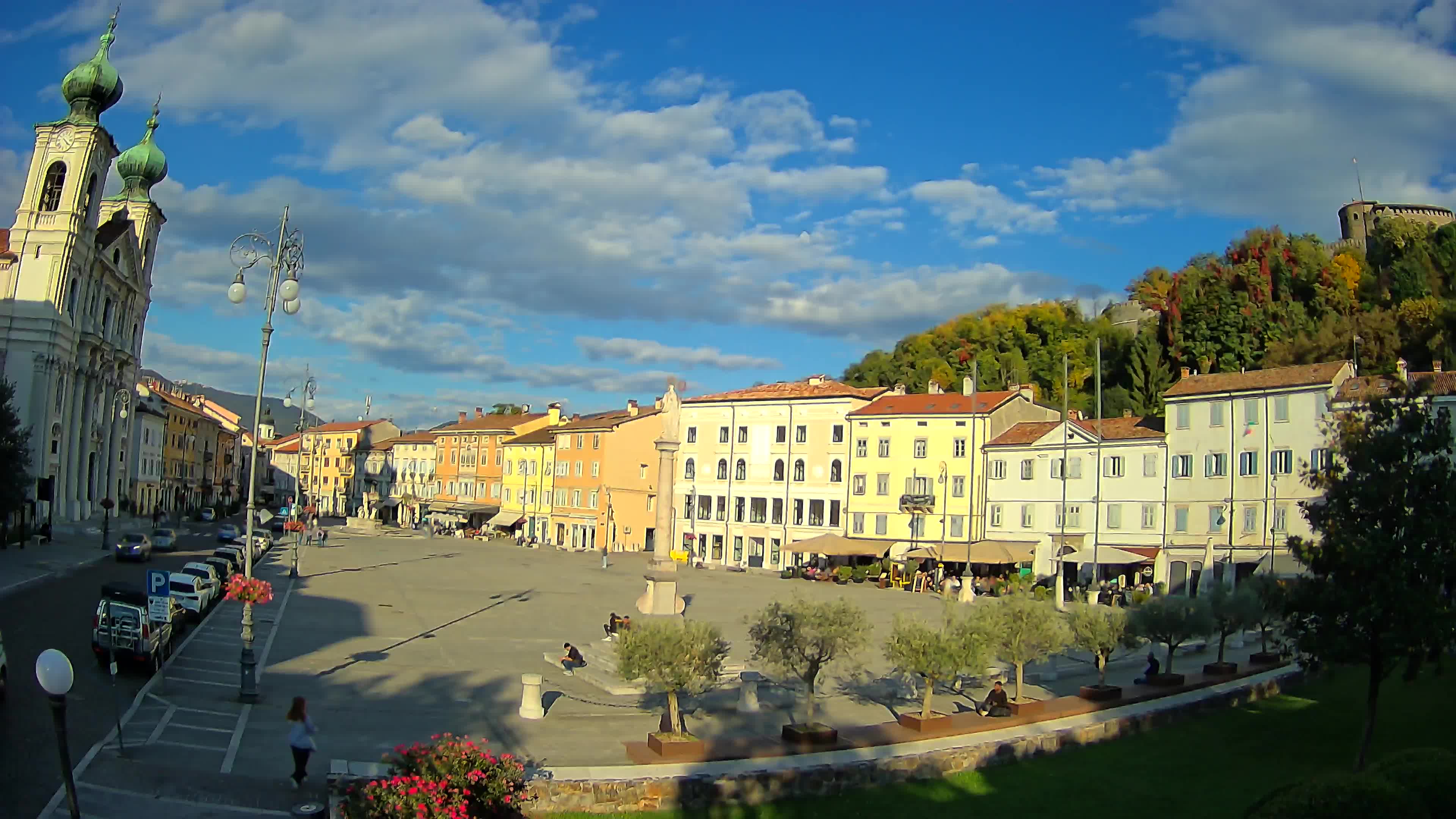 Gorizia – Plaza Vittoria – iglesia de San Pedro. Ignacio