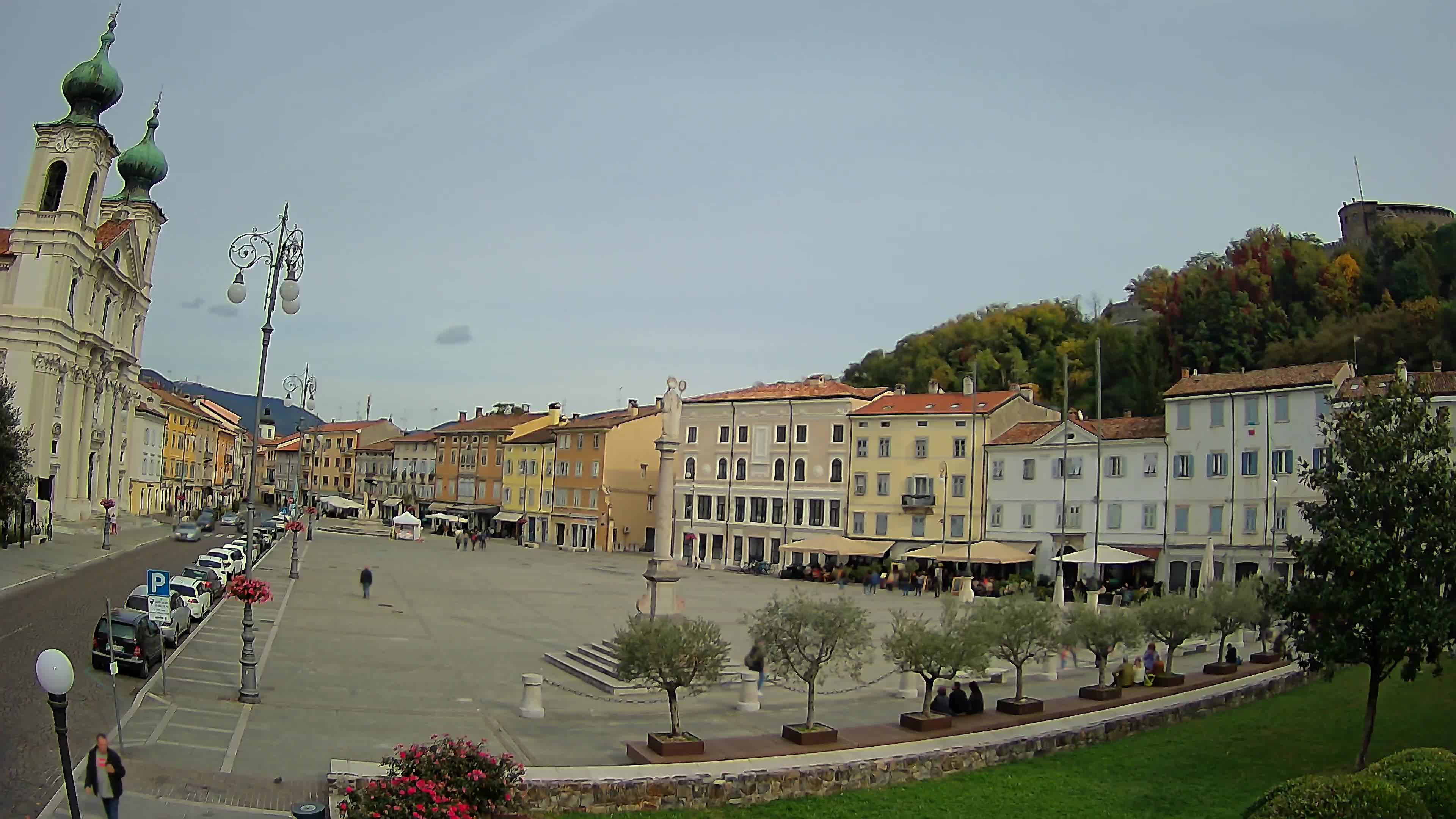 Gorizia – Plaza Vittoria – iglesia de San Pedro. Ignacio
