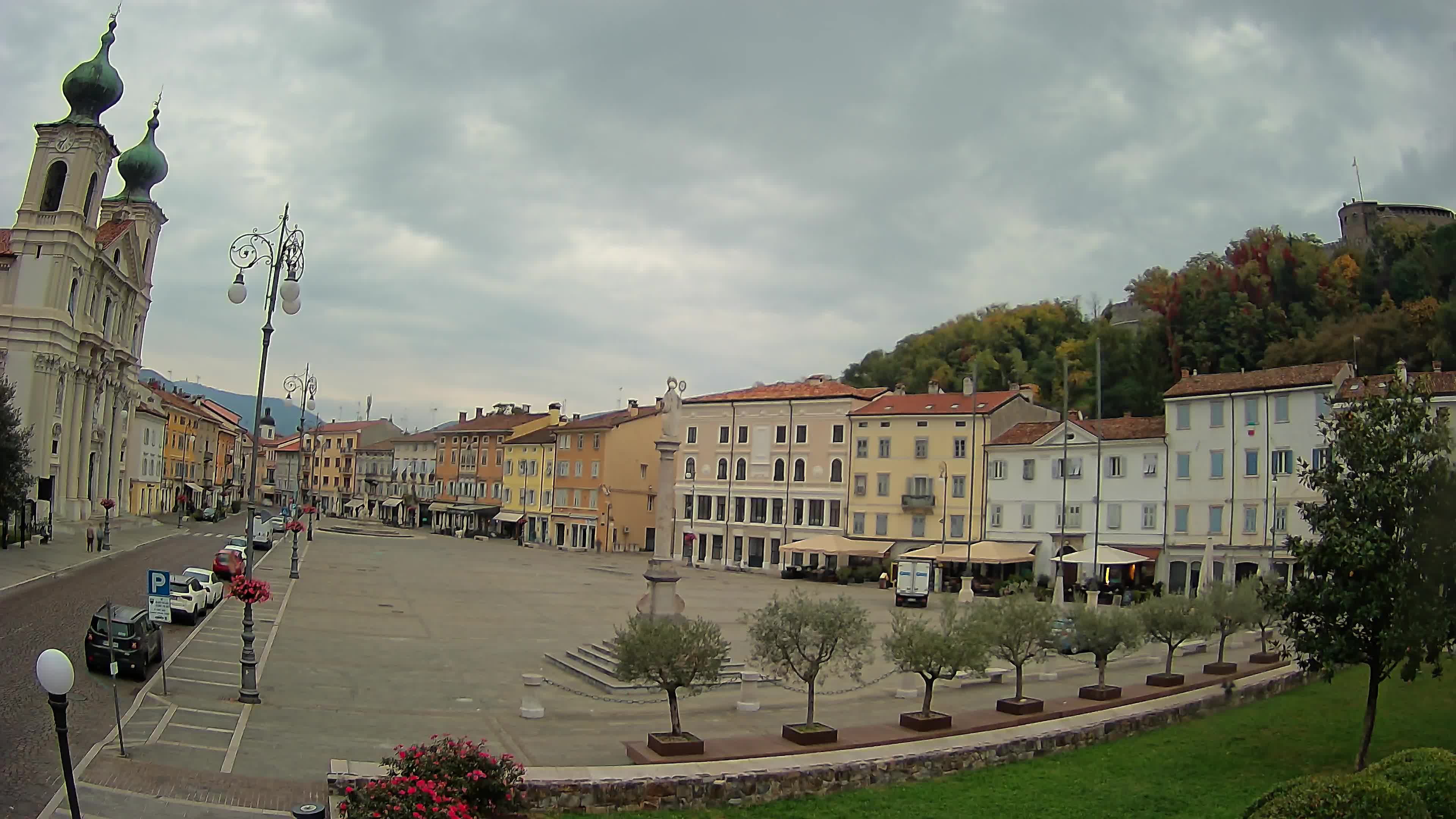Webcam Gorizia Vittoria square – Church of st. Ignazio