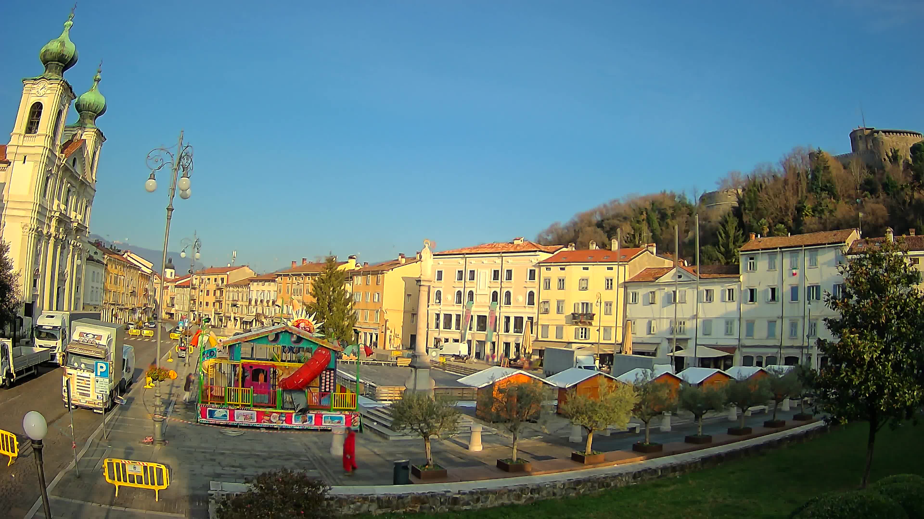Webcam Gorizia Vittoria square – Church of st. Ignazio