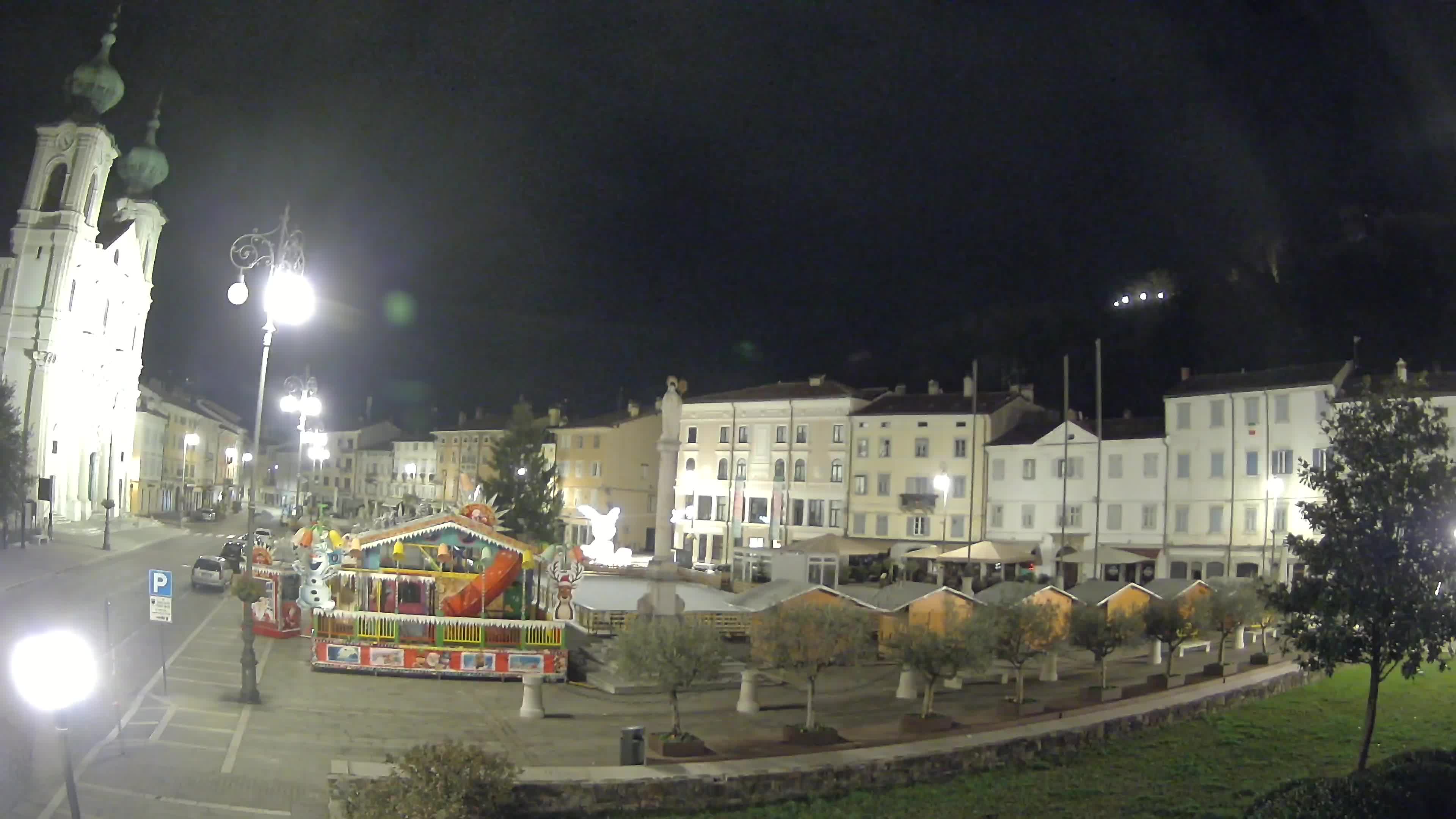 Gorizia – Plaza Vittoria – iglesia de San Pedro. Ignacio