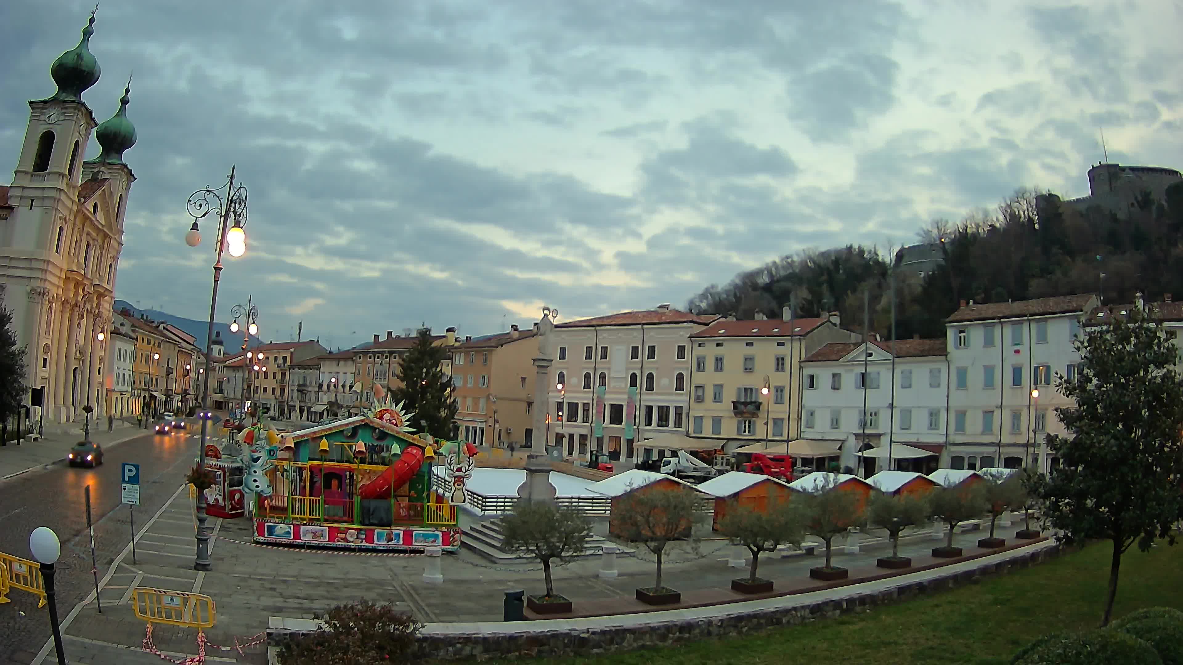Webcam Gorizia Vittoria square – Church of st. Ignazio