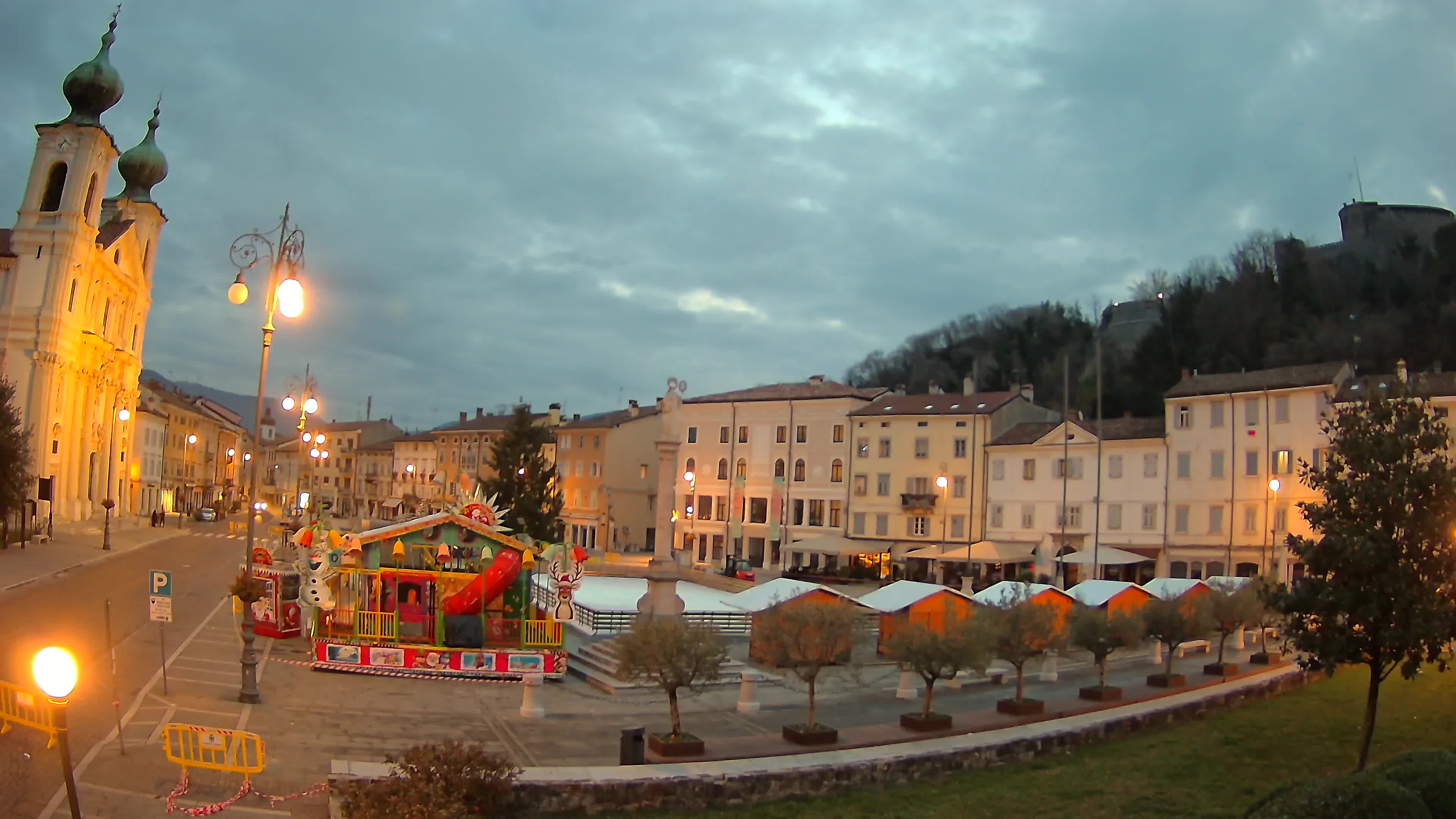 Webcam Gorizia Vittoria square – Church of st. Ignazio