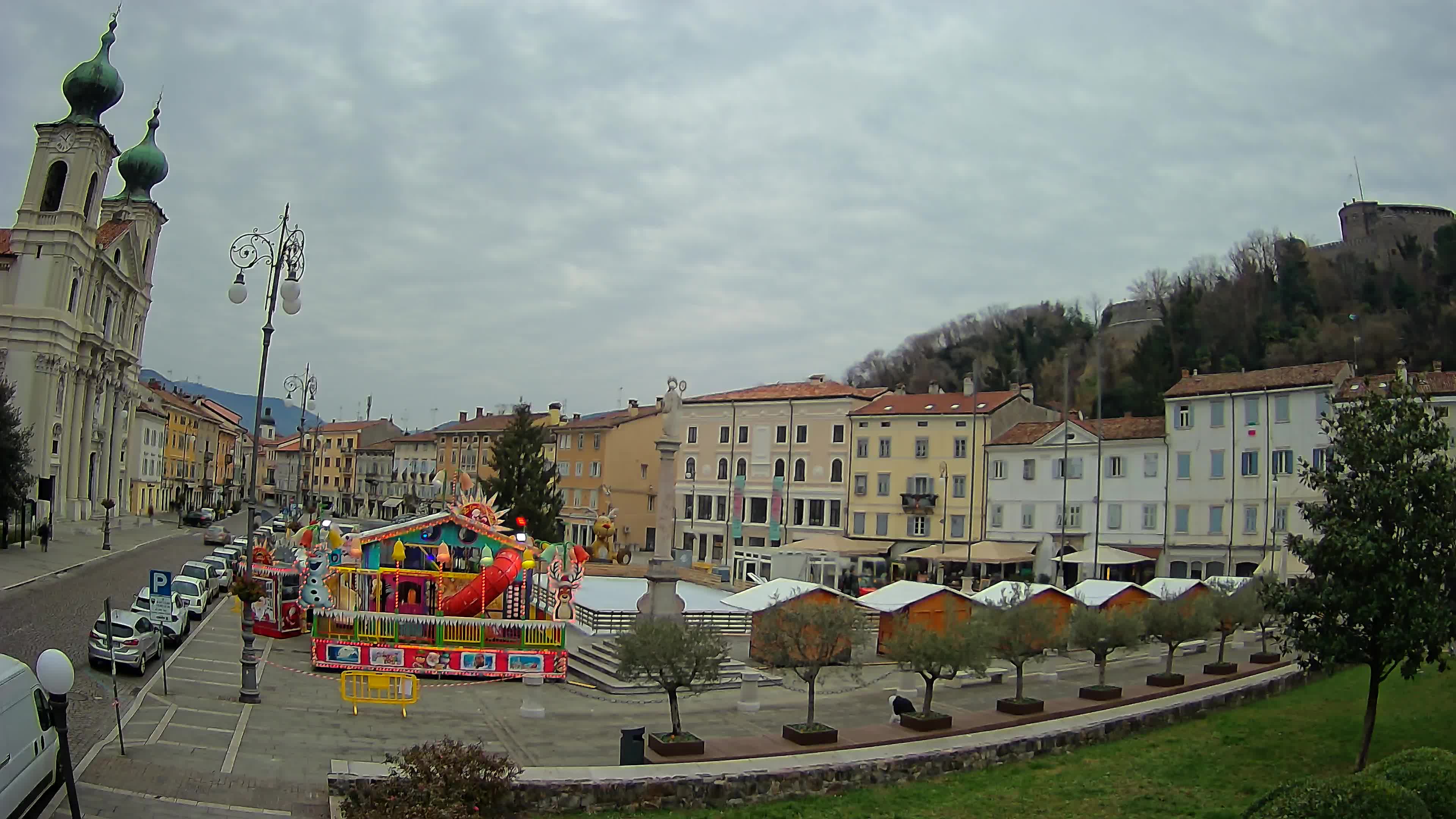 Webcam Gorizia Vittoria square – Church of st. Ignazio