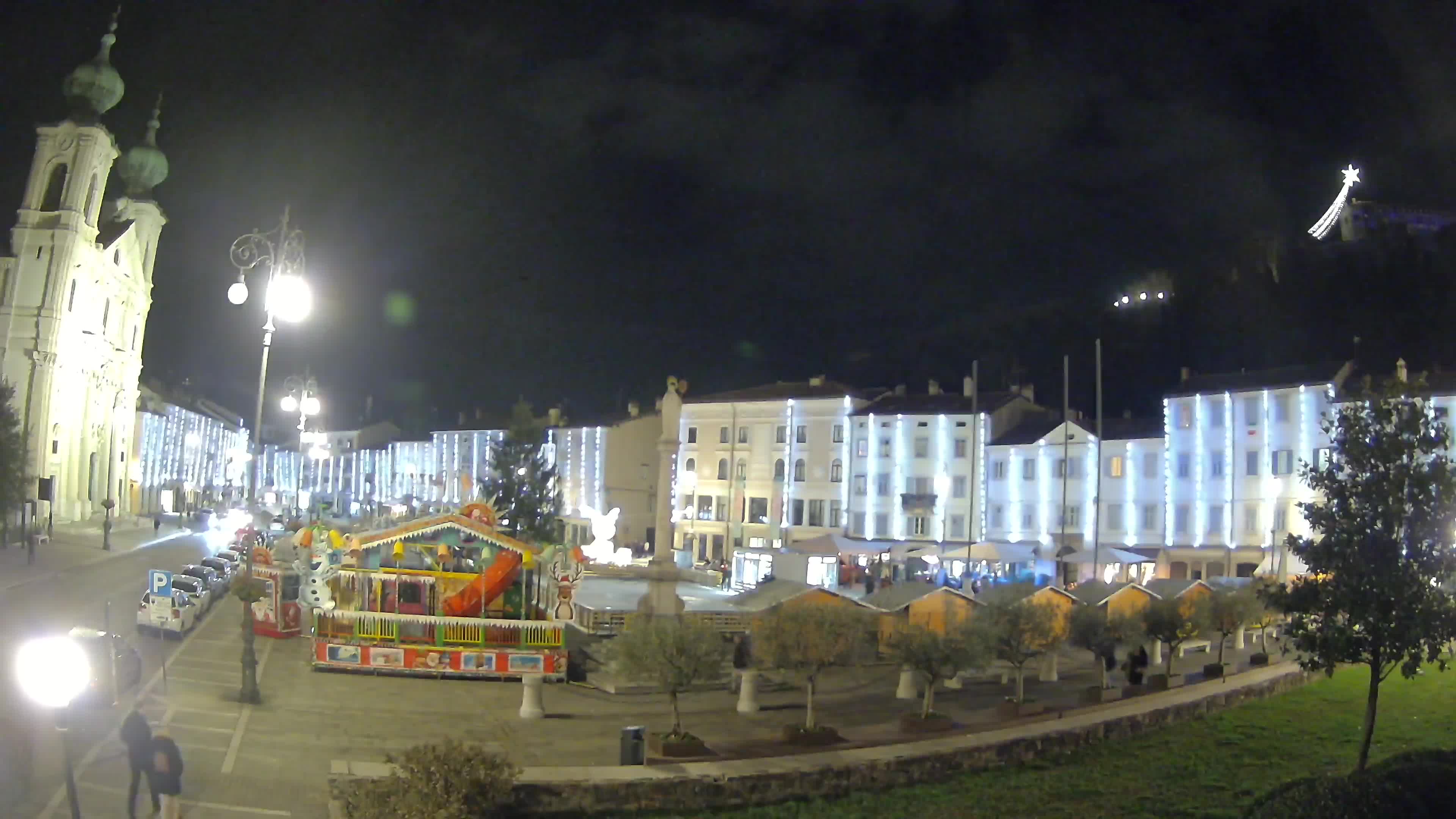 Gorizia – Plaza Vittoria – iglesia de San Pedro. Ignacio