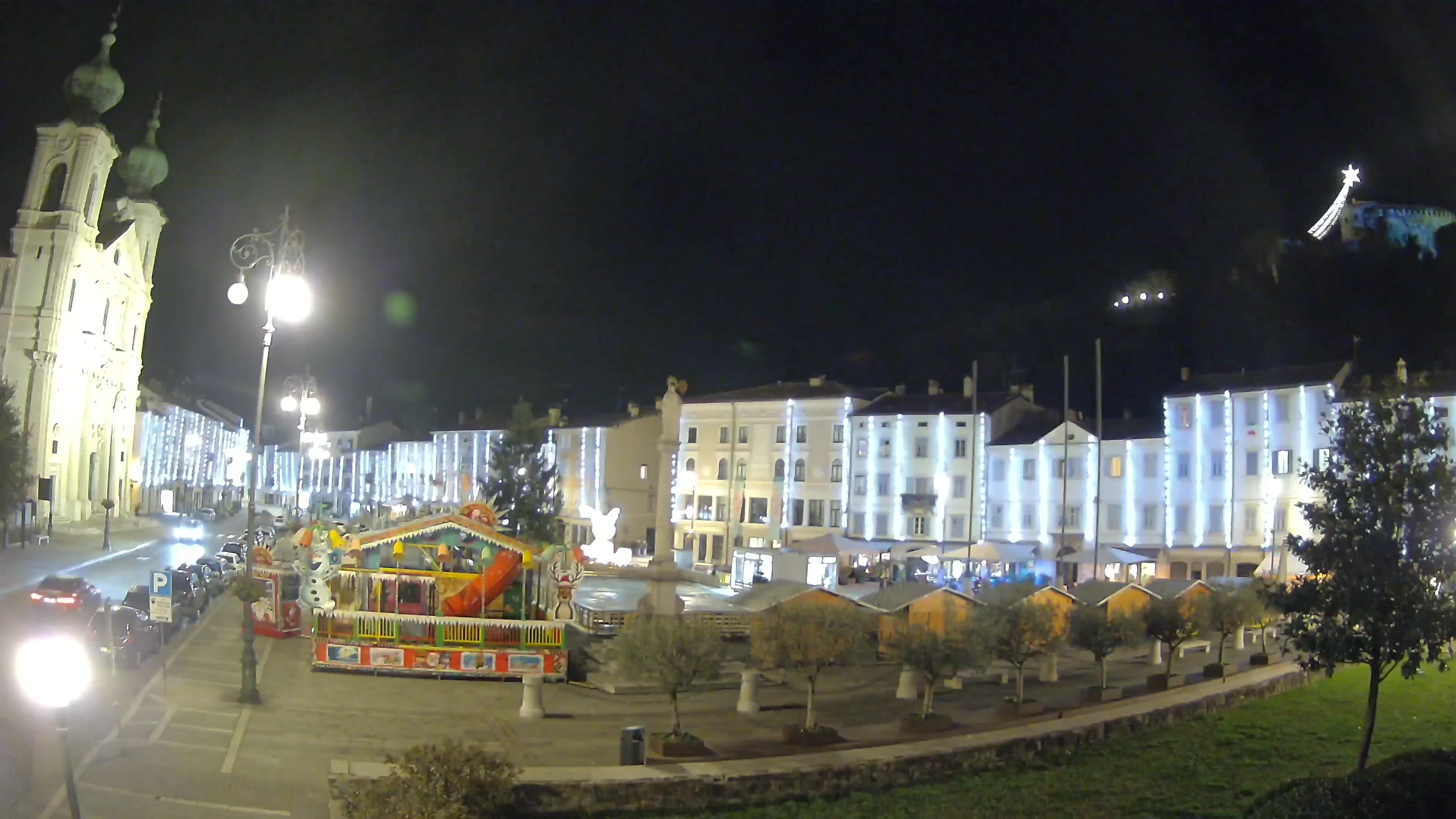 Gorizia Piazza della Vittoria e chiesa di S. Ignazio