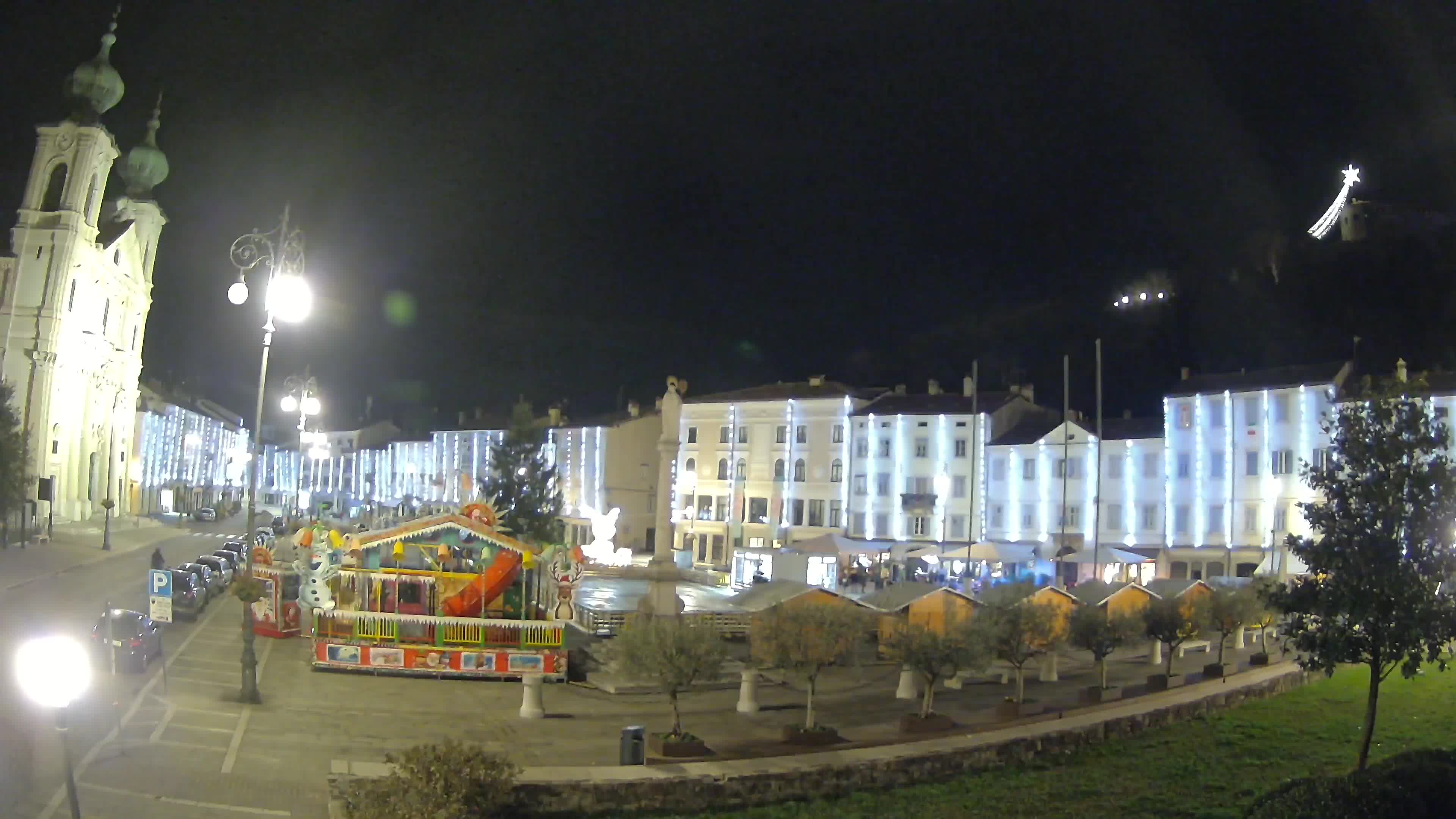 Gorizia – Plaza Vittoria – iglesia de San Pedro. Ignacio