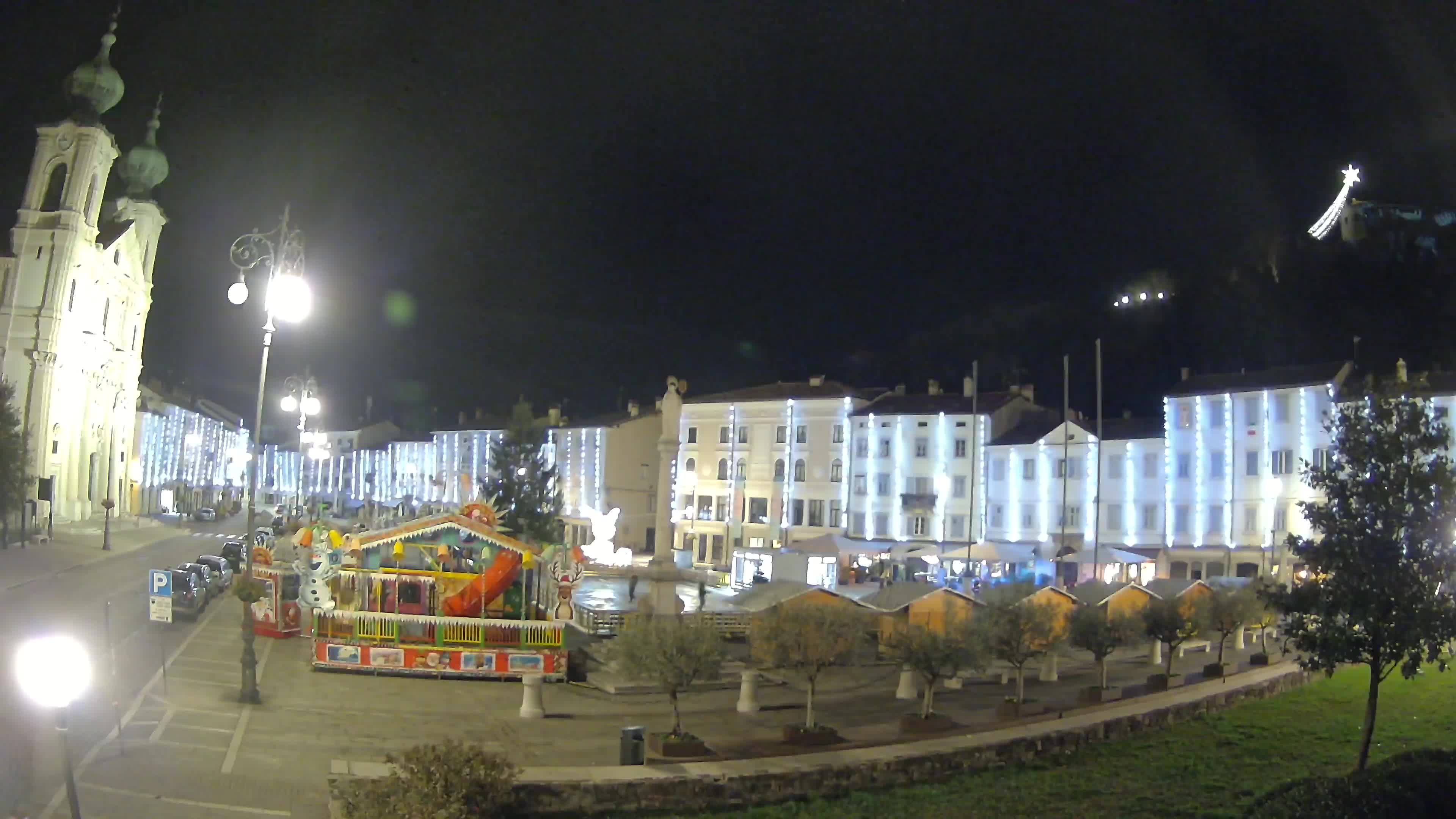 Gorizia – Plaza Vittoria – iglesia de San Pedro. Ignacio
