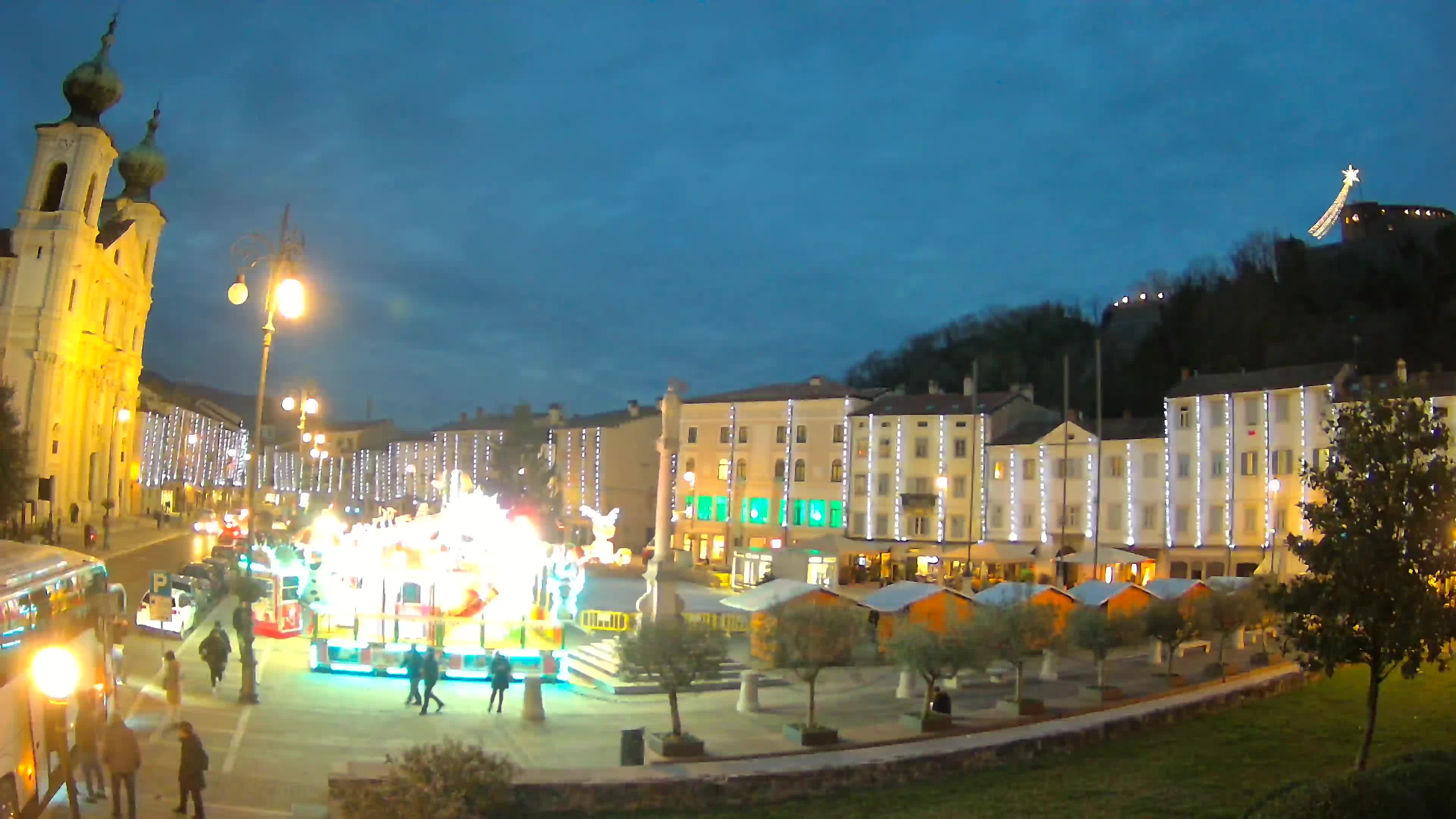Gorizia – Plaza Vittoria – iglesia de San Pedro. Ignacio