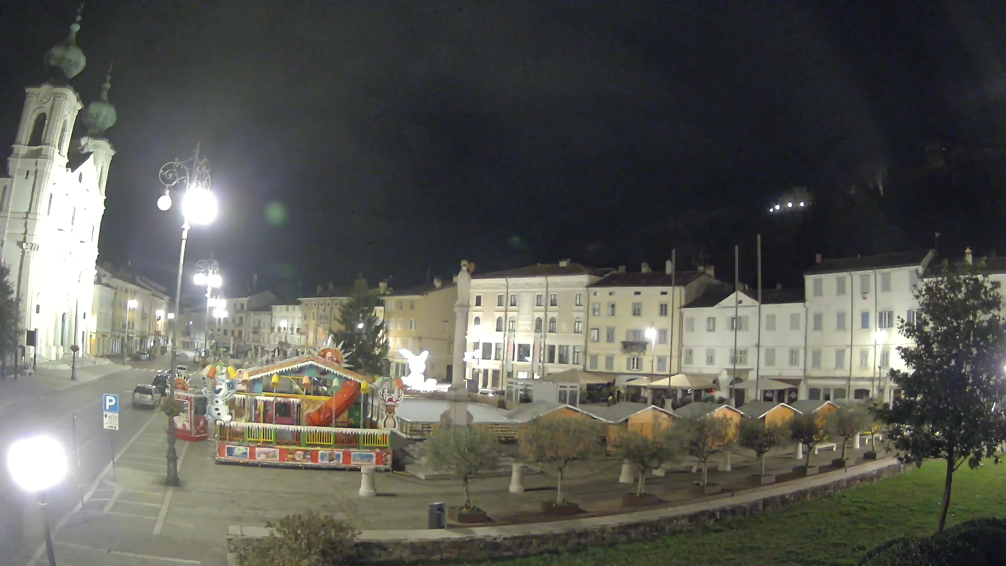 Gorizia – Plaza Vittoria – iglesia de San Pedro. Ignacio