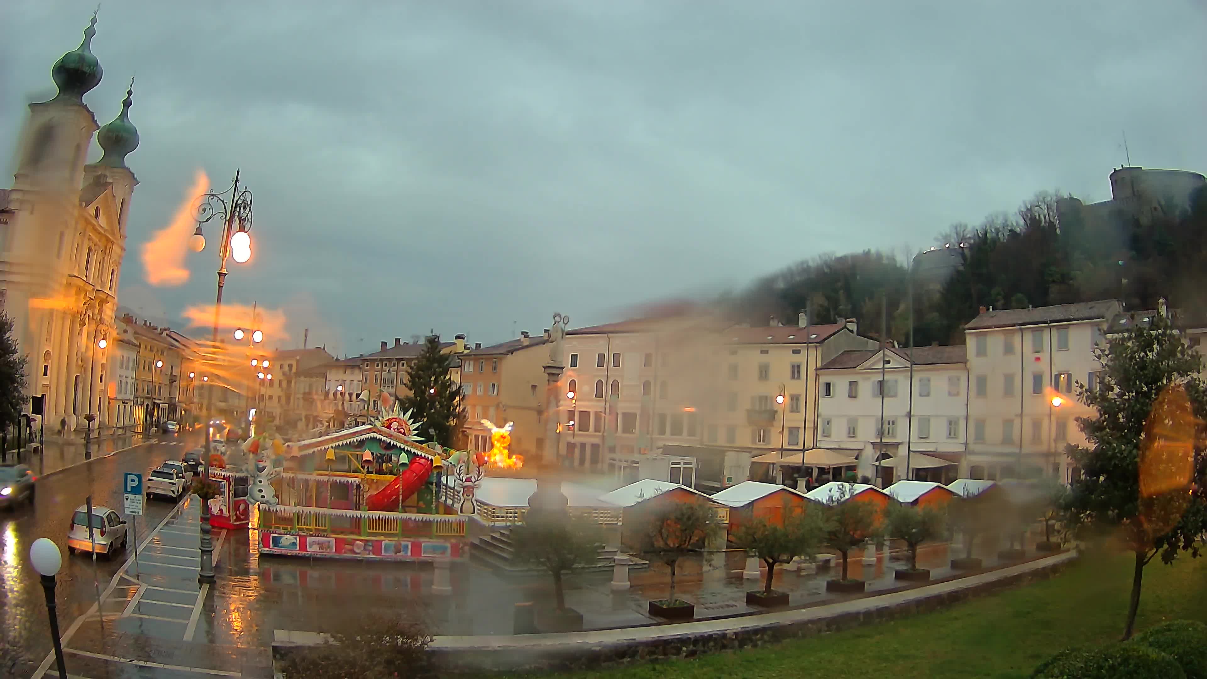 Gorizia – Plaza Vittoria – iglesia de San Pedro. Ignacio