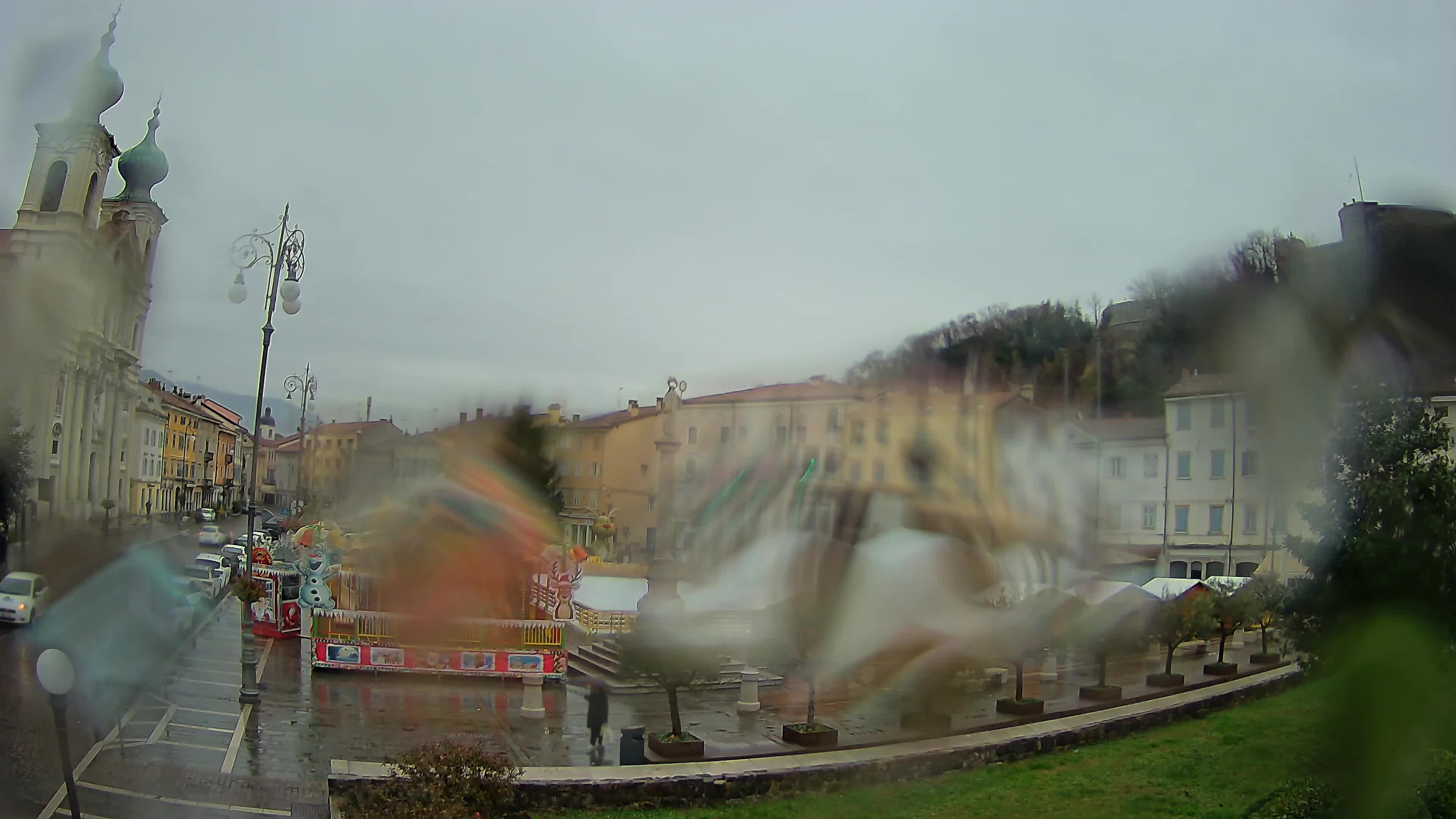 Gorizia Piazza della Vittoria e chiesa di S. Ignazio