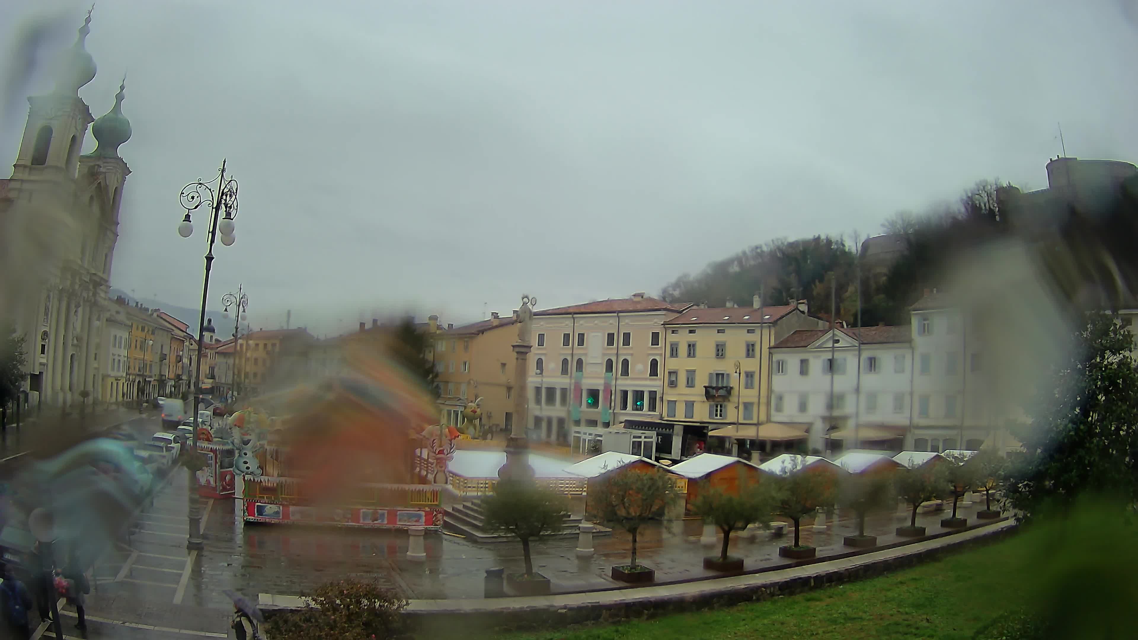 Gorizia – Plaza Vittoria – iglesia de San Pedro. Ignacio