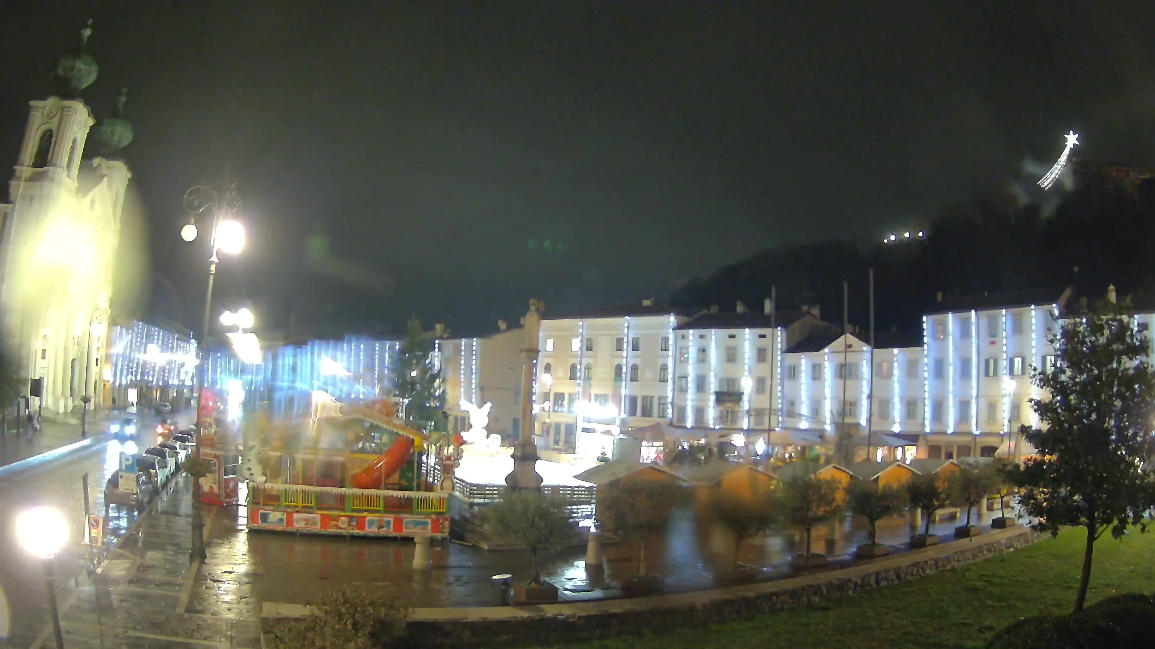 Gorizia Piazza della Vittoria e chiesa di S. Ignazio
