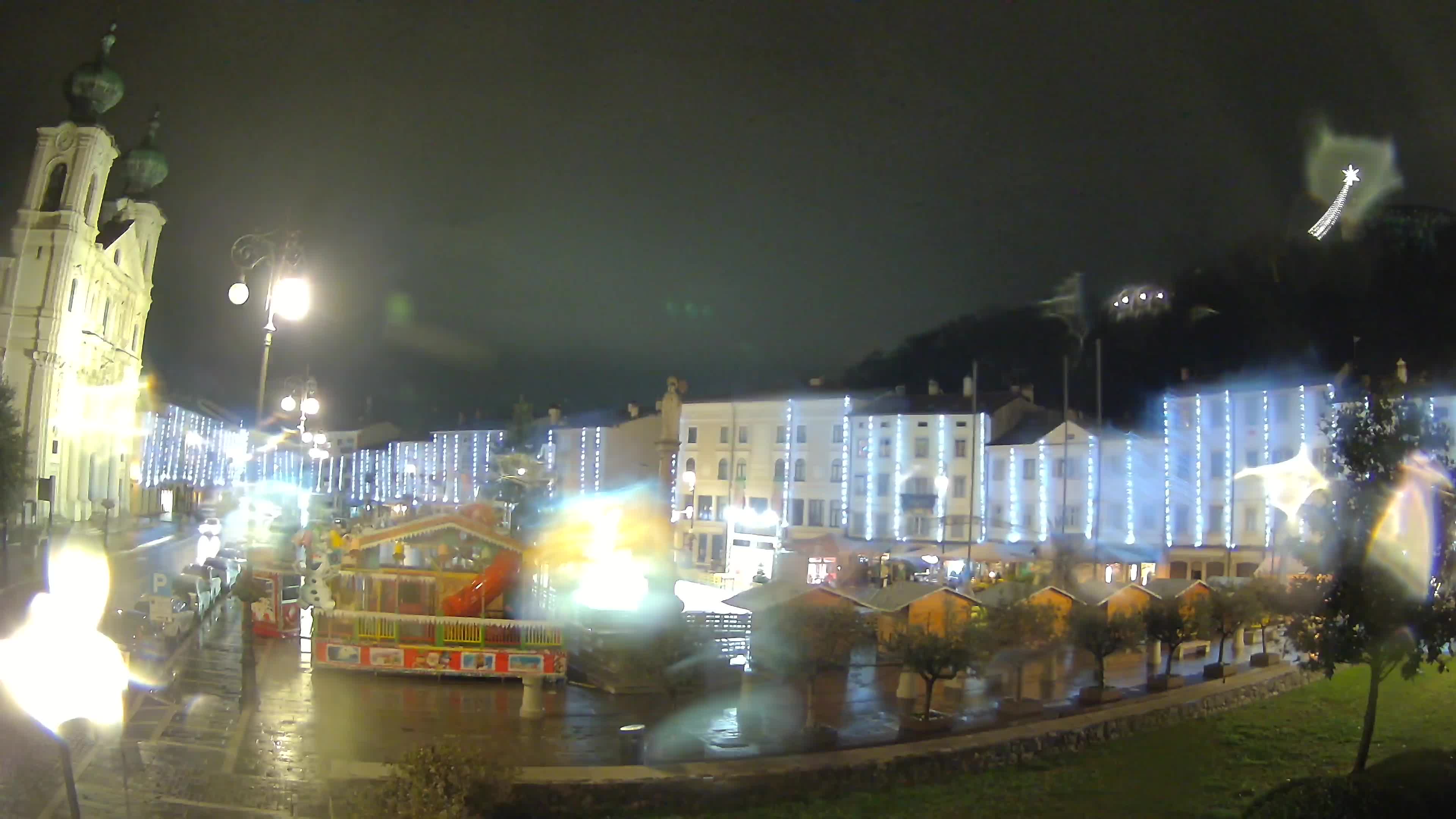 Gorizia Piazza della Vittoria e chiesa di S. Ignazio