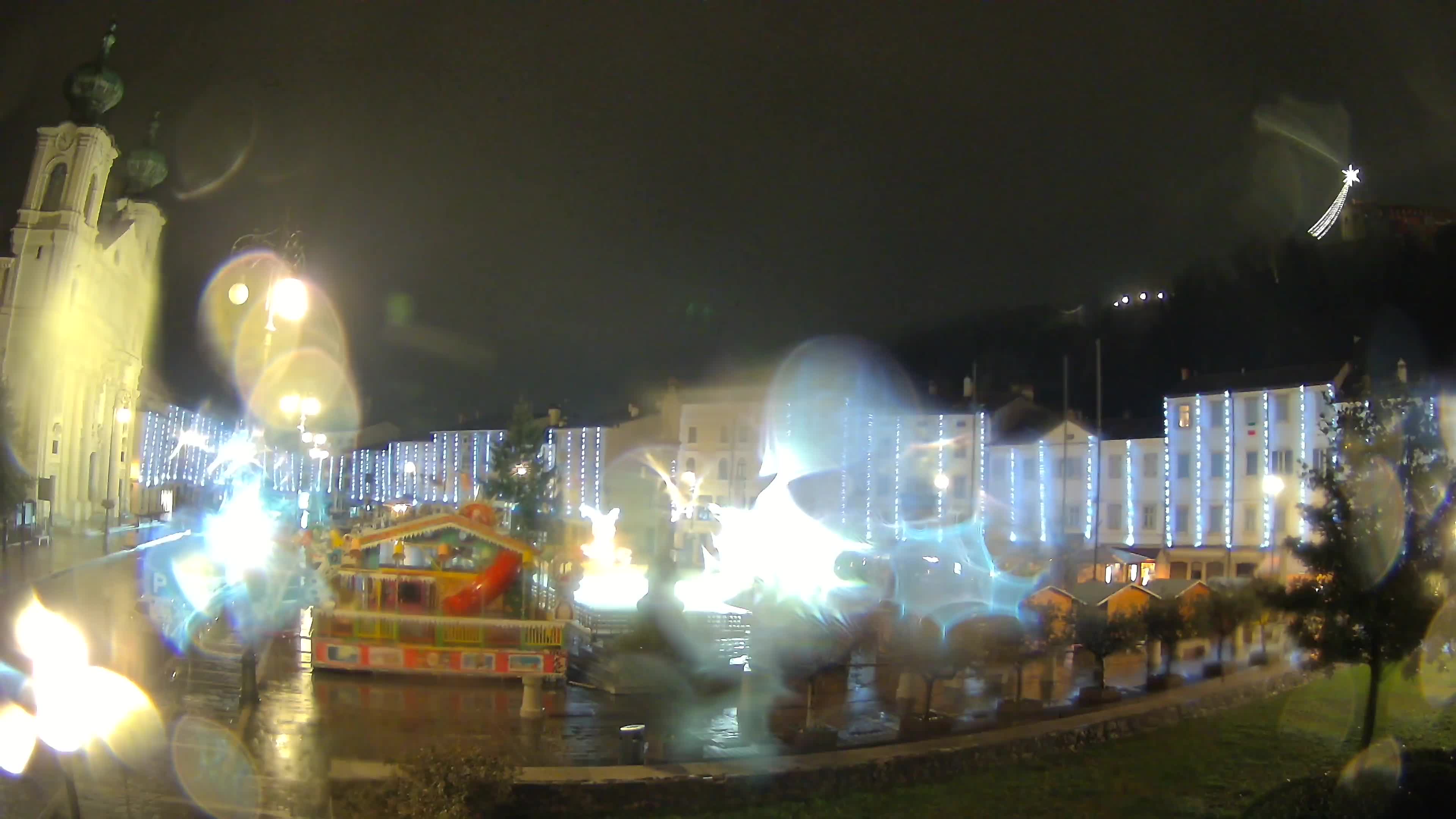 Gorizia – Plaza Vittoria – iglesia de San Pedro. Ignacio