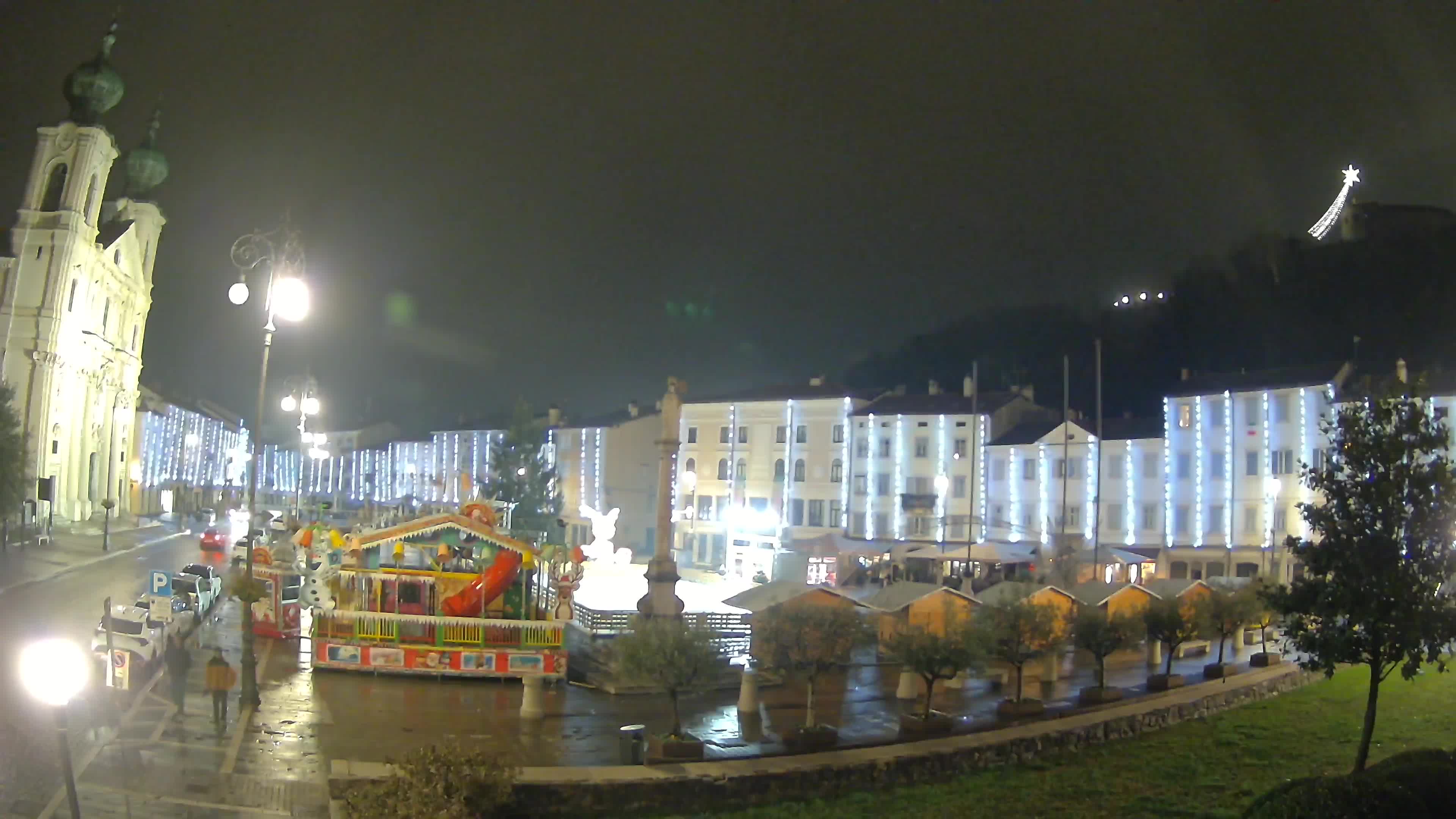 Gorizia Piazza della Vittoria e chiesa di S. Ignazio