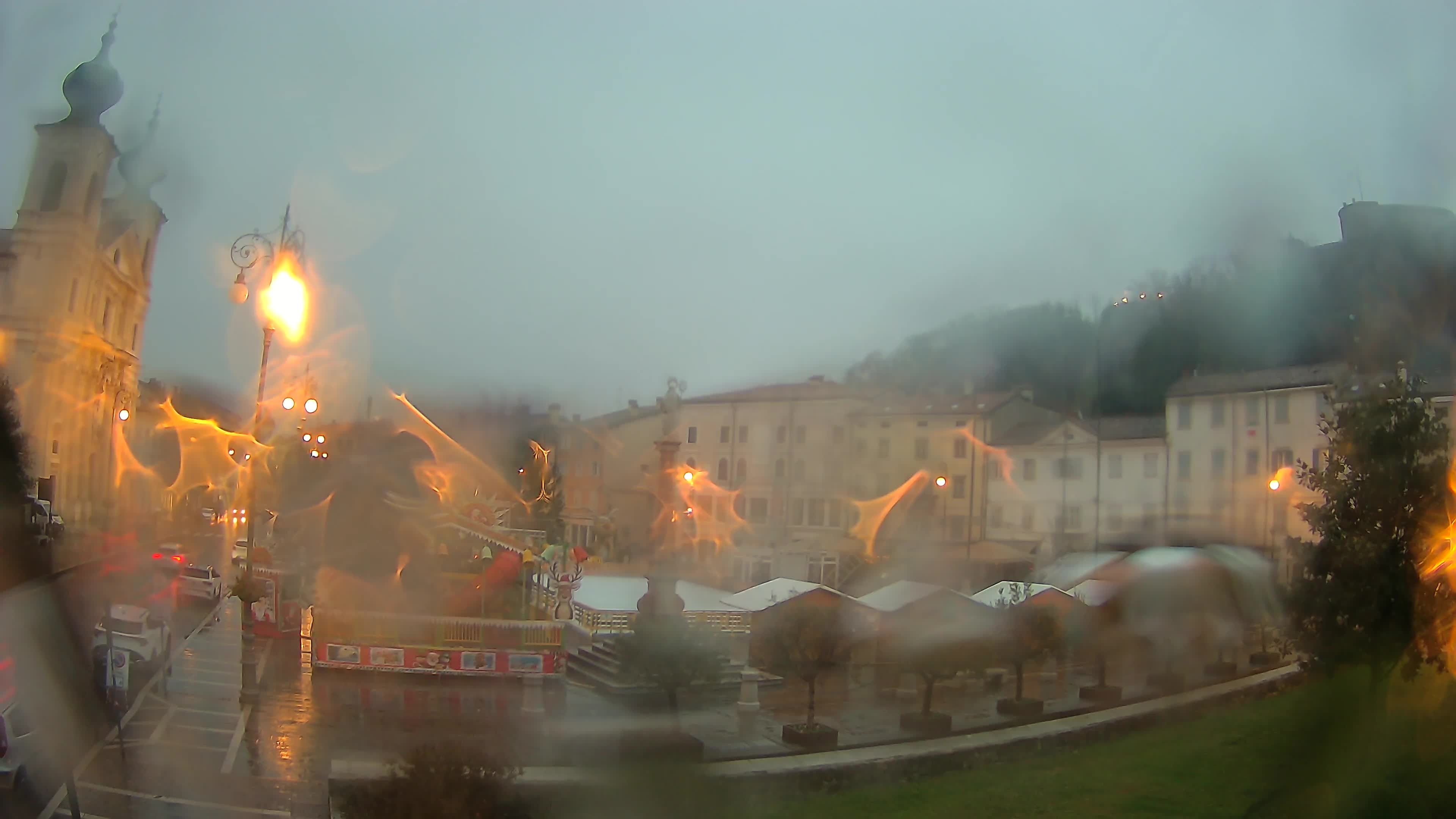 Gorizia – Plaza Vittoria – iglesia de San Pedro. Ignacio