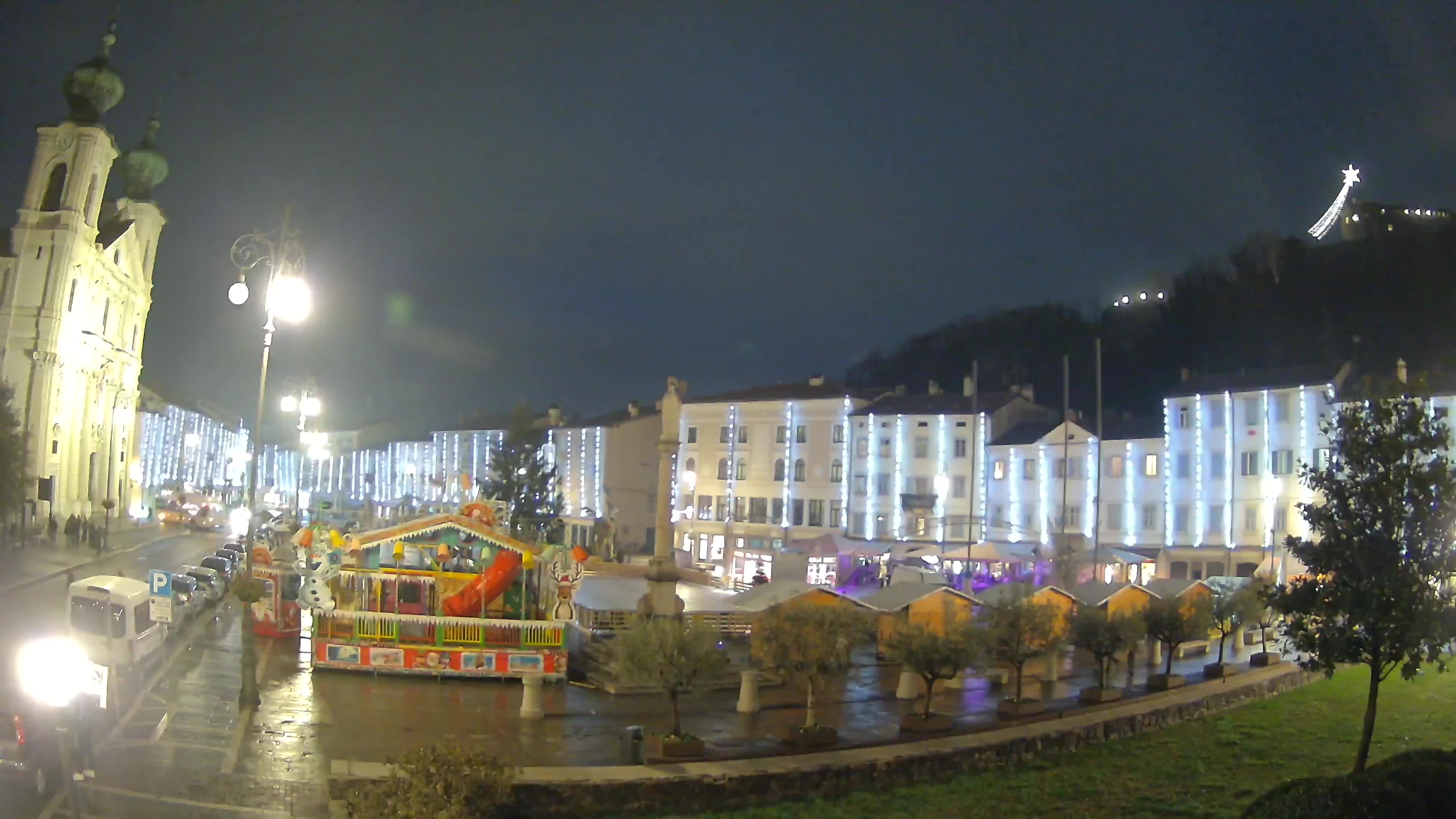 Gorizia – Plaza Vittoria – iglesia de San Pedro. Ignacio