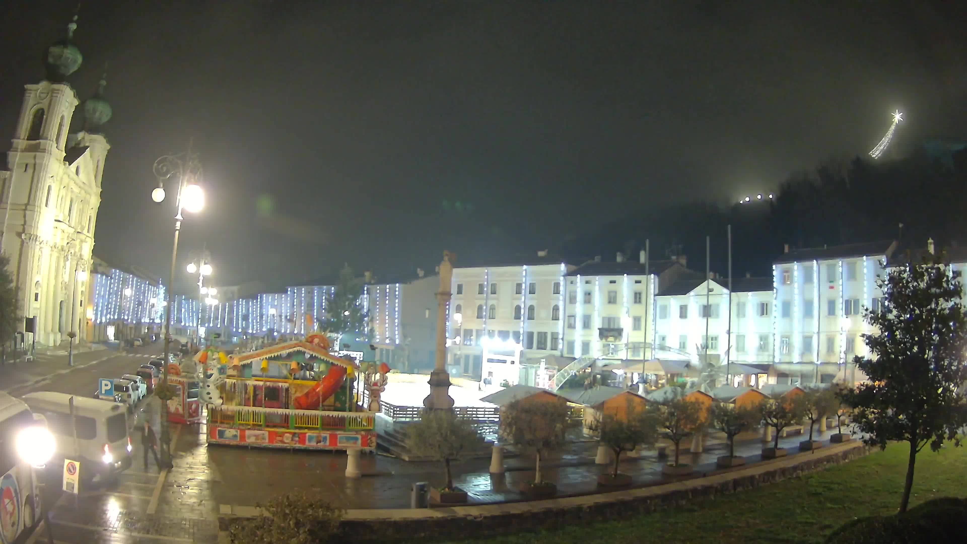 Gorizia – Plaza Vittoria – iglesia de San Pedro. Ignacio