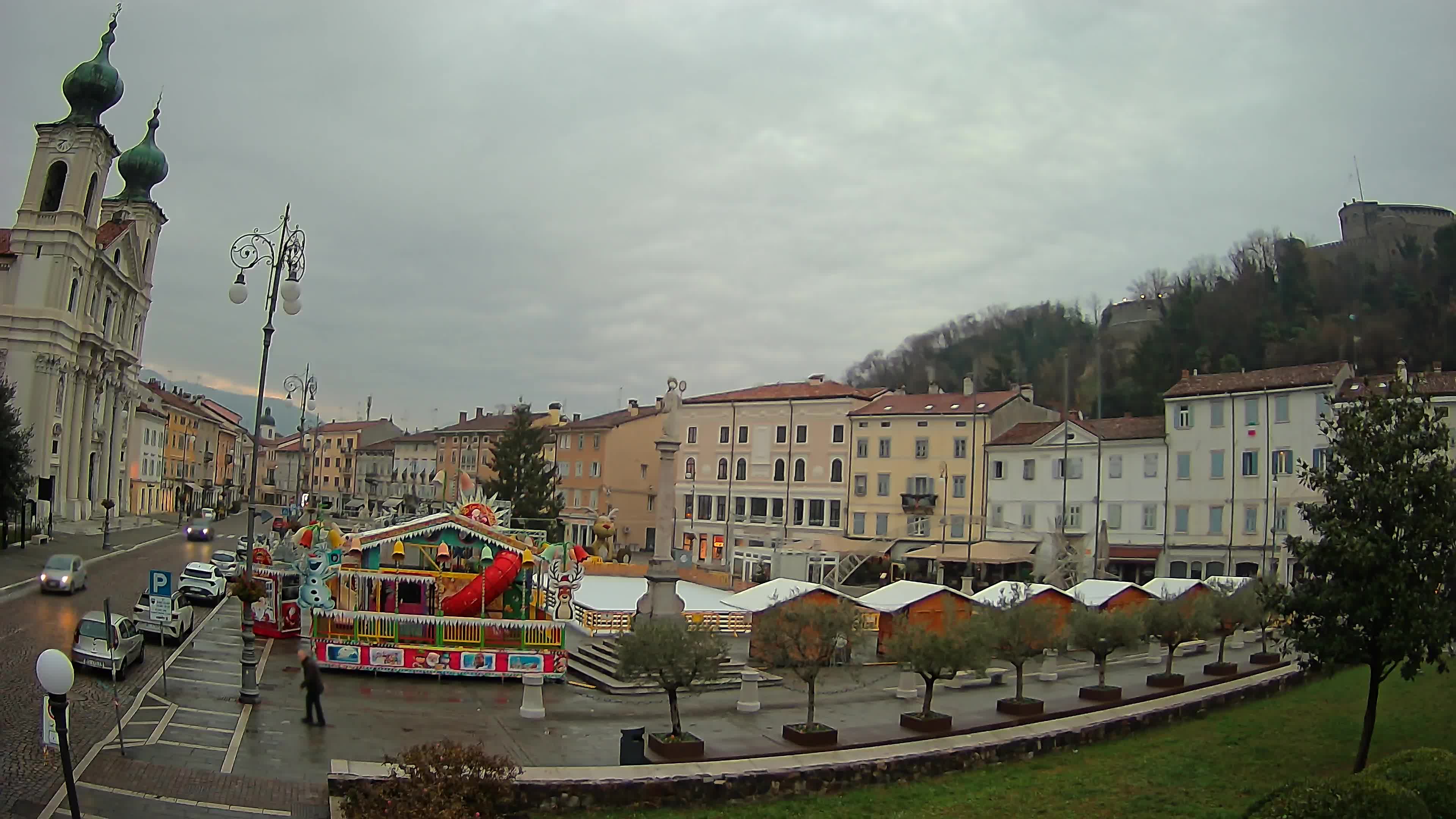 Webcam Gorizia Vittoria square – Church of st. Ignazio
