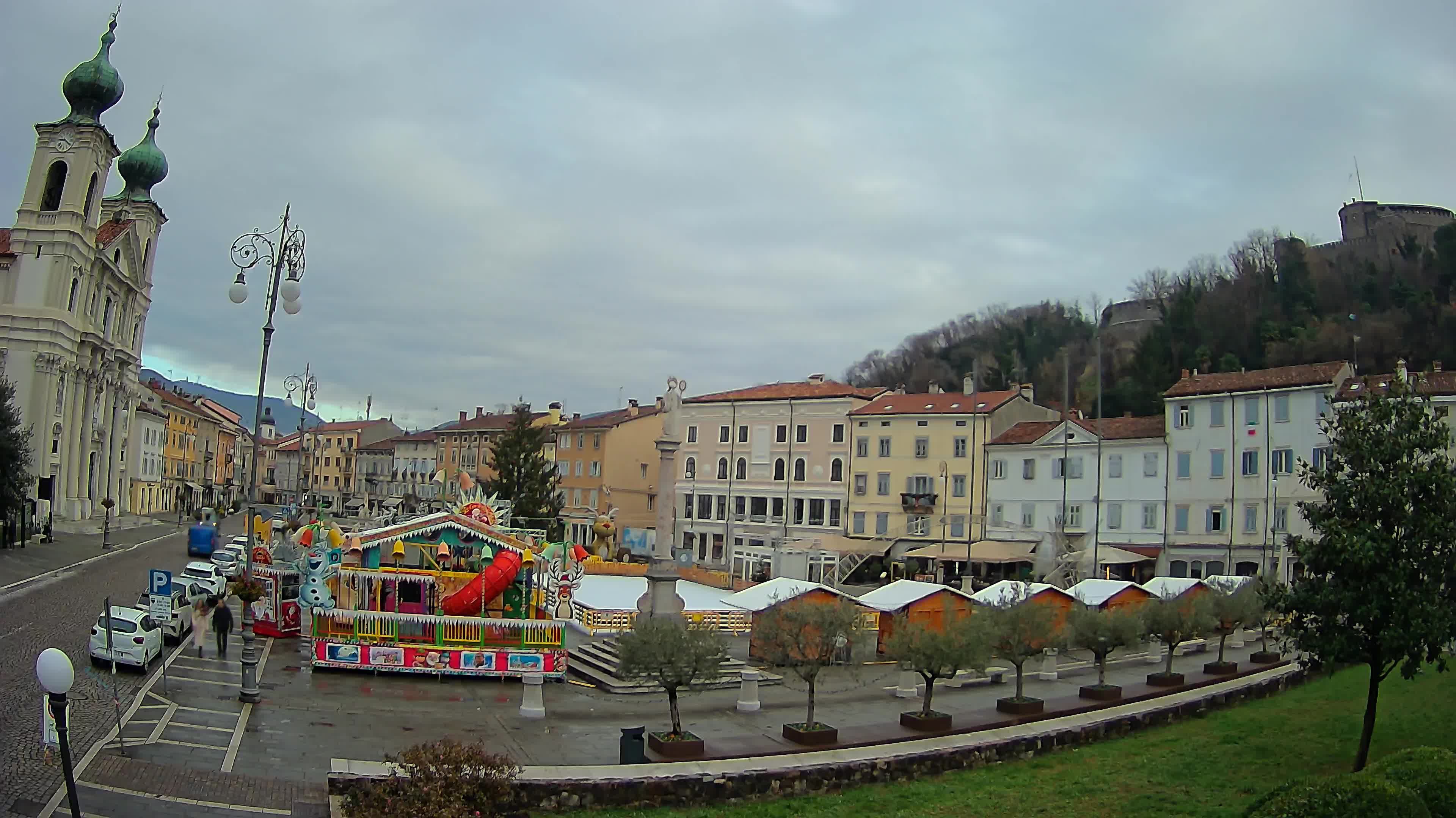 Webcam Gorizia Vittoria square – Church of st. Ignazio