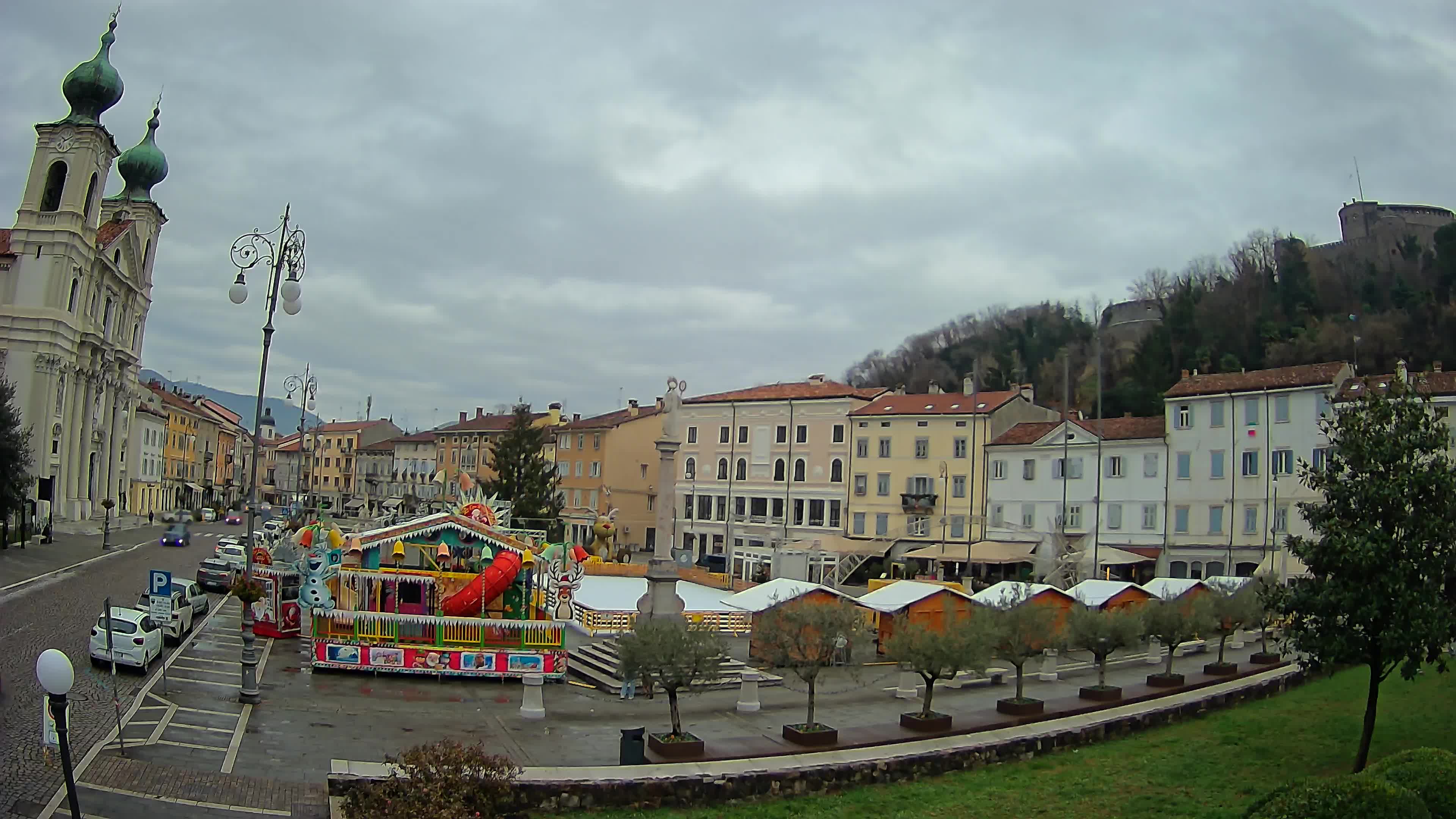 Webcam Gorizia Vittoria square – Church of st. Ignazio