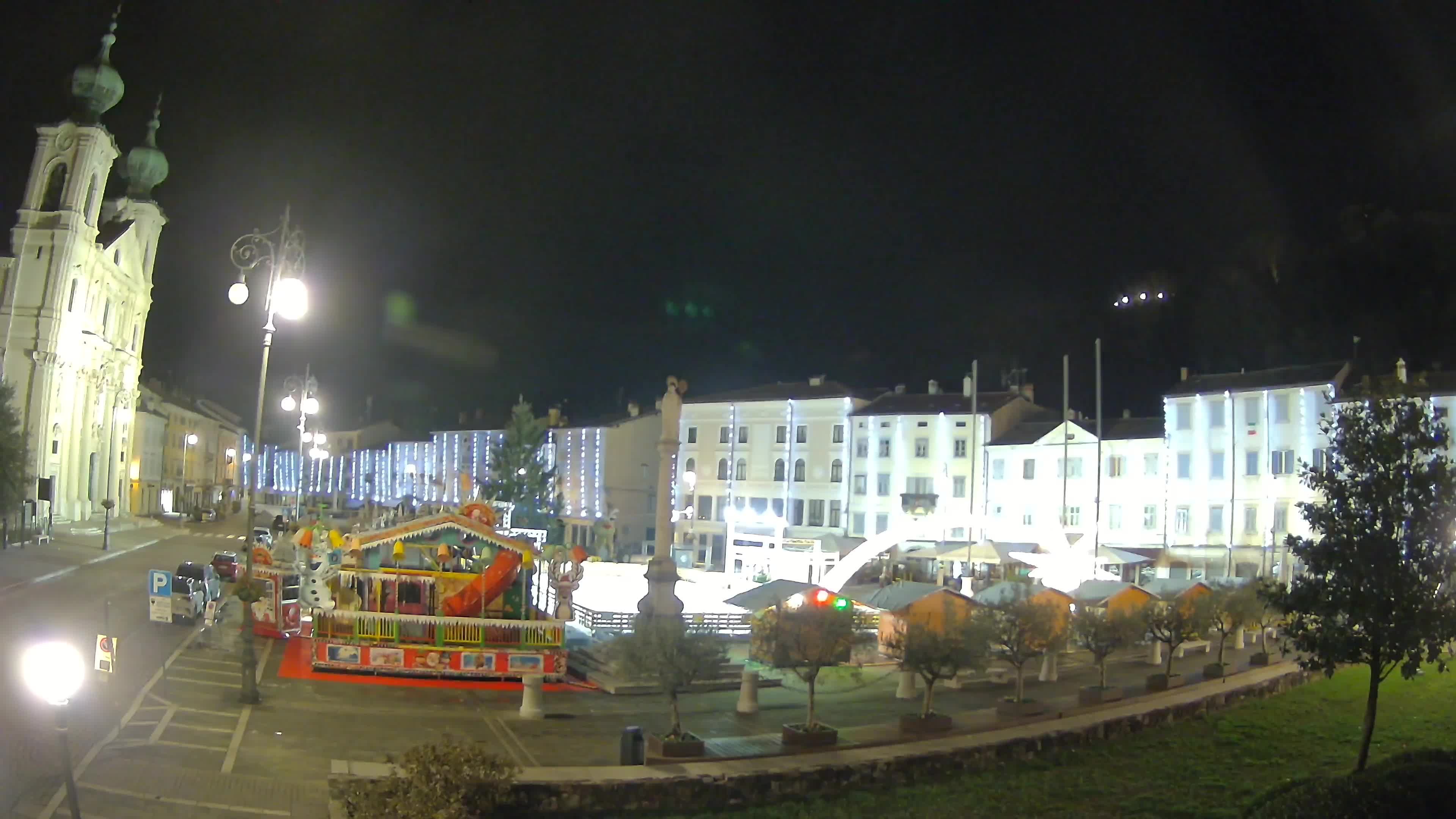 Gorizia – Plaza Vittoria – iglesia de San Pedro. Ignacio