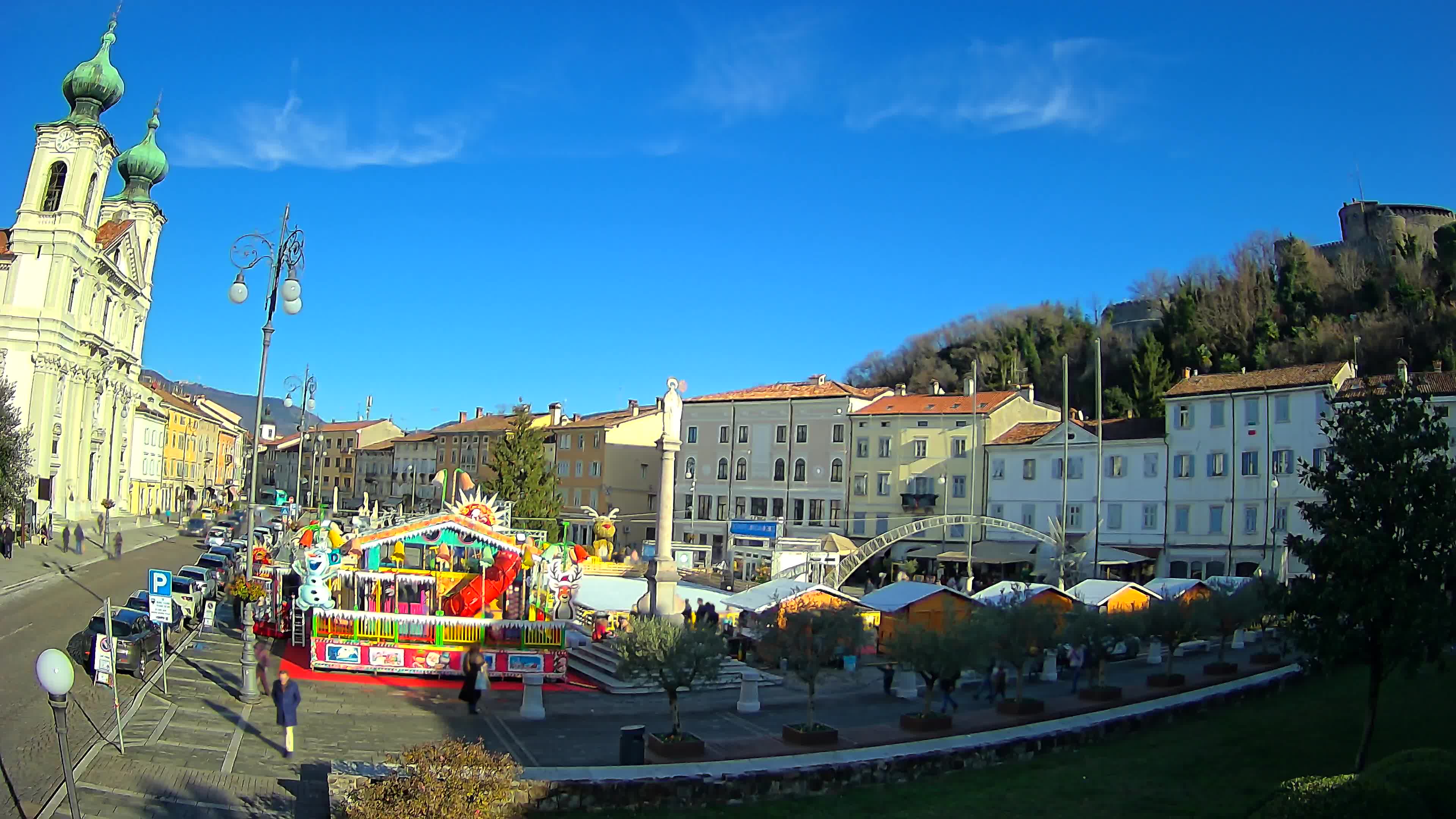 Gorizia Piazza della Vittoria e chiesa di S. Ignazio