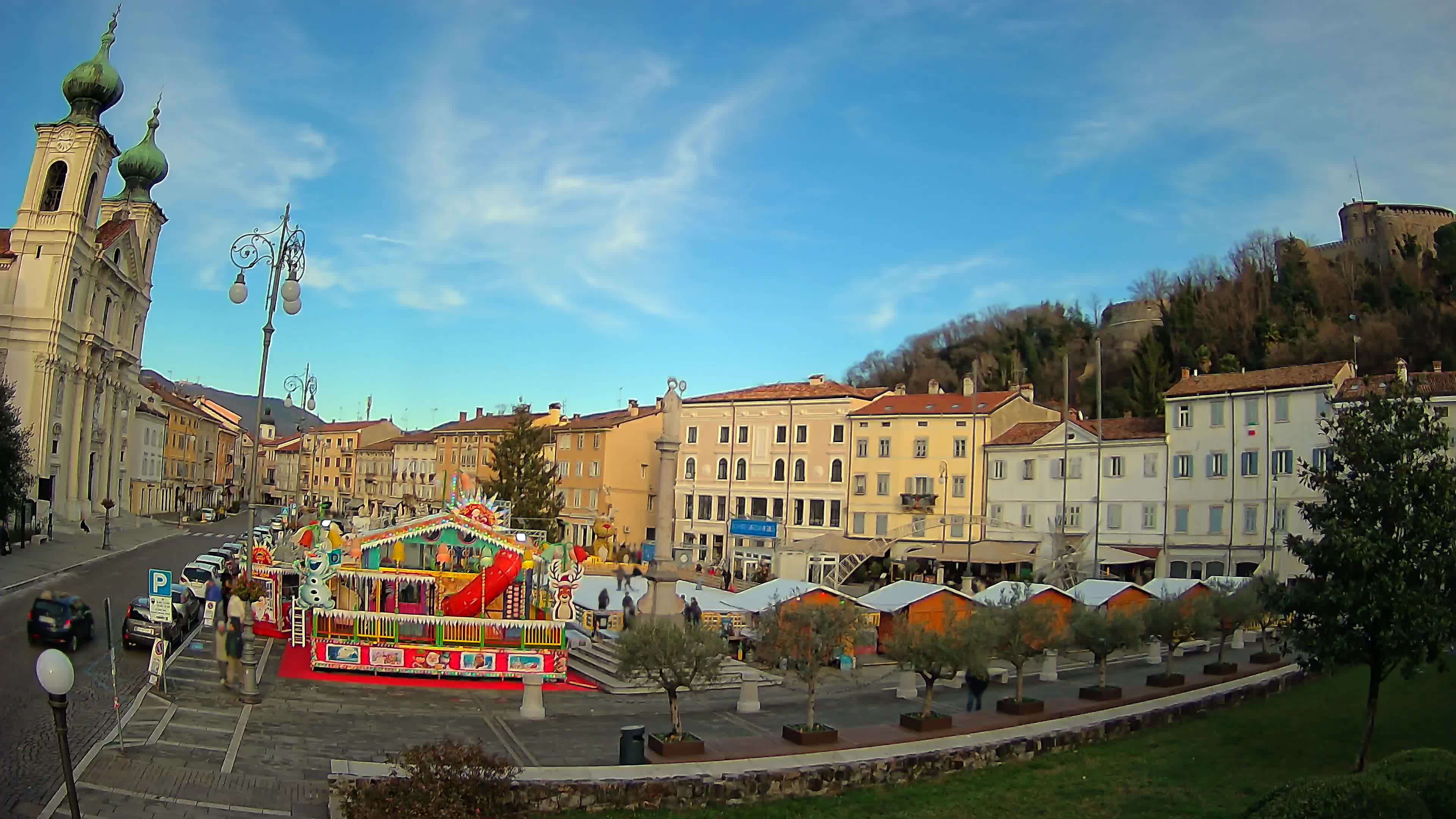 Gorizia – Plaza Vittoria – iglesia de San Pedro. Ignacio