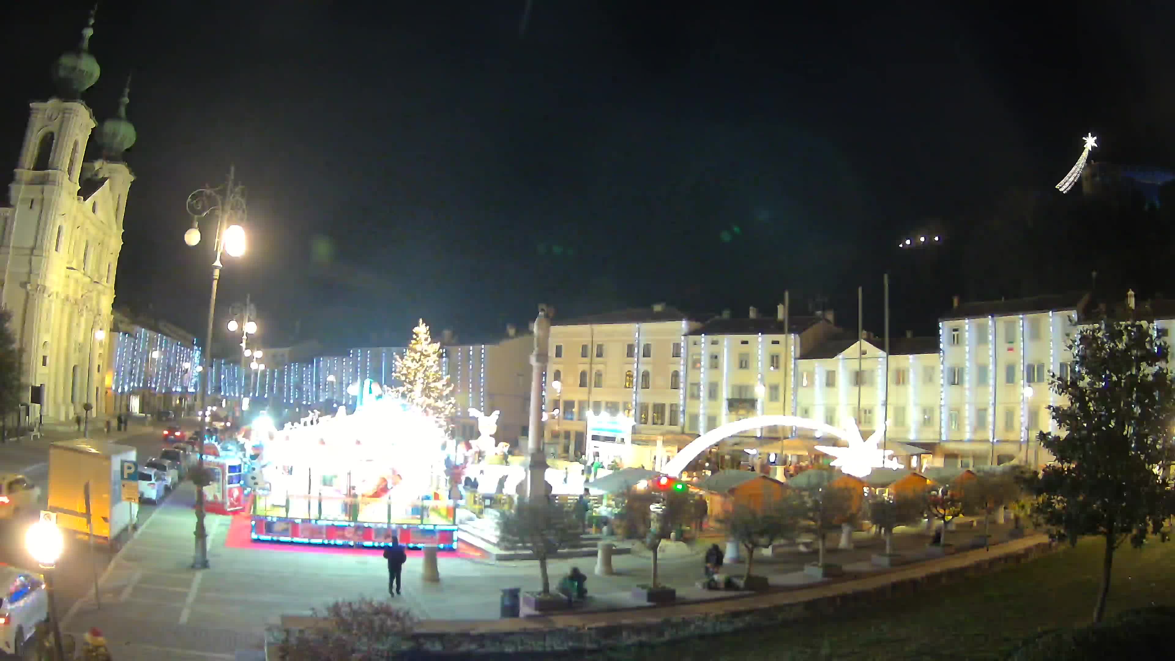 Gorizia Piazza della Vittoria e chiesa di S. Ignazio
