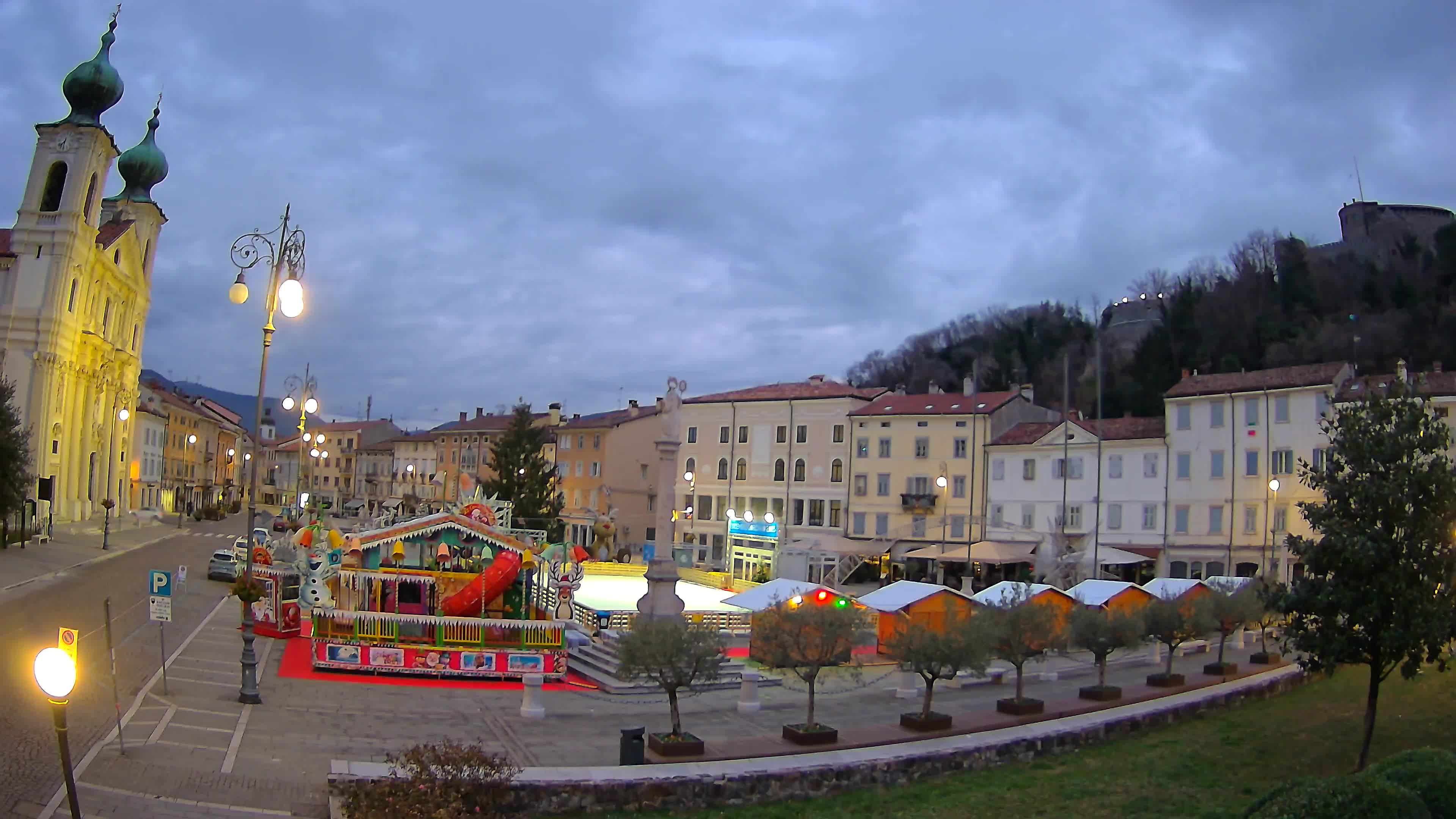 Webcam Gorizia Vittoria square – Church of st. Ignazio