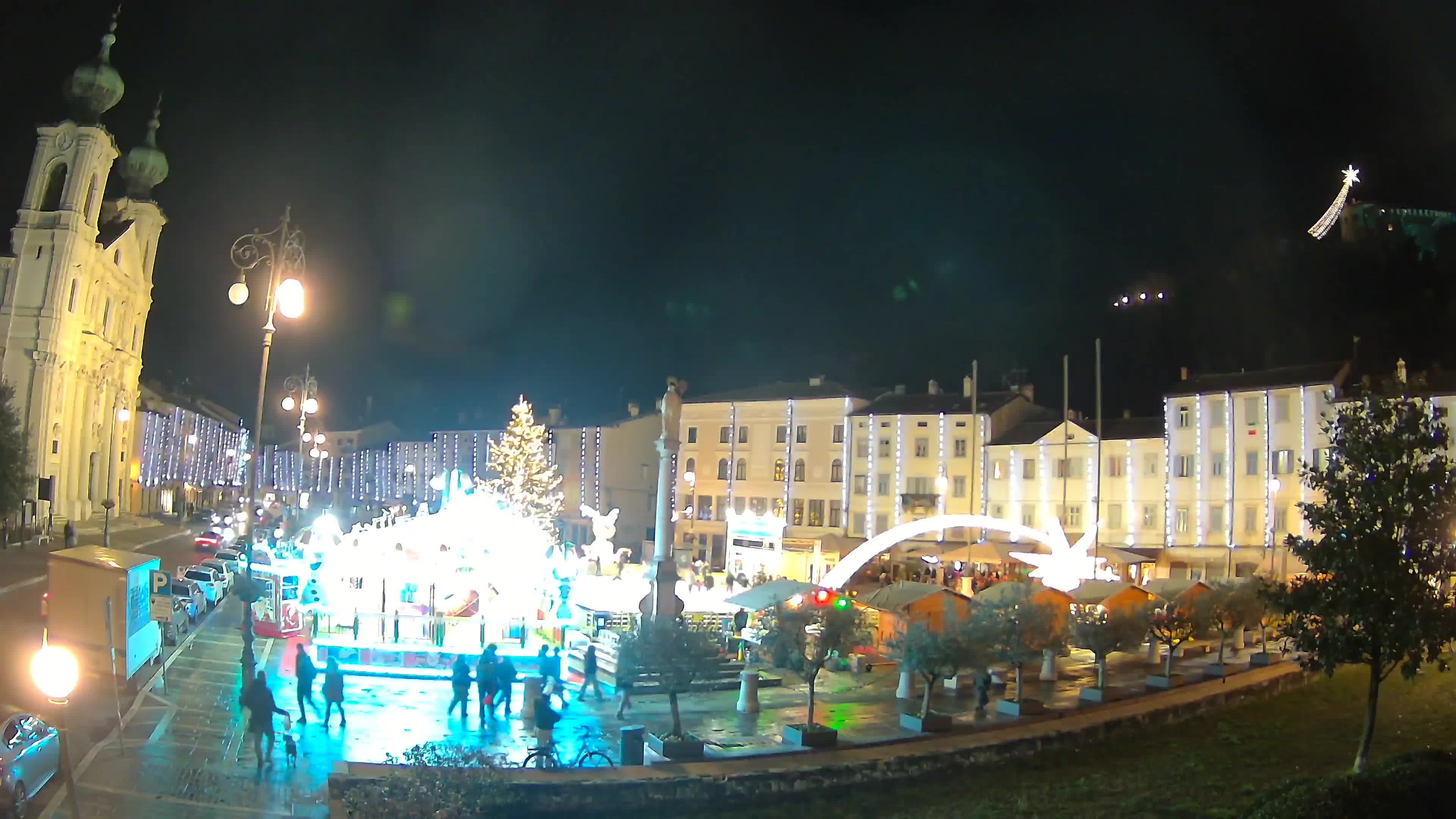 Gorizia Piazza della Vittoria e chiesa di S. Ignazio